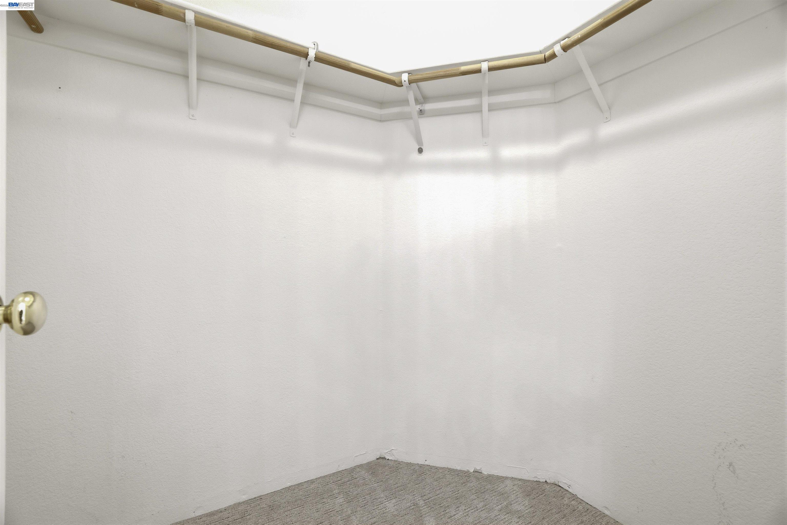 Photo #42: 41132053 Listing: Photo #42