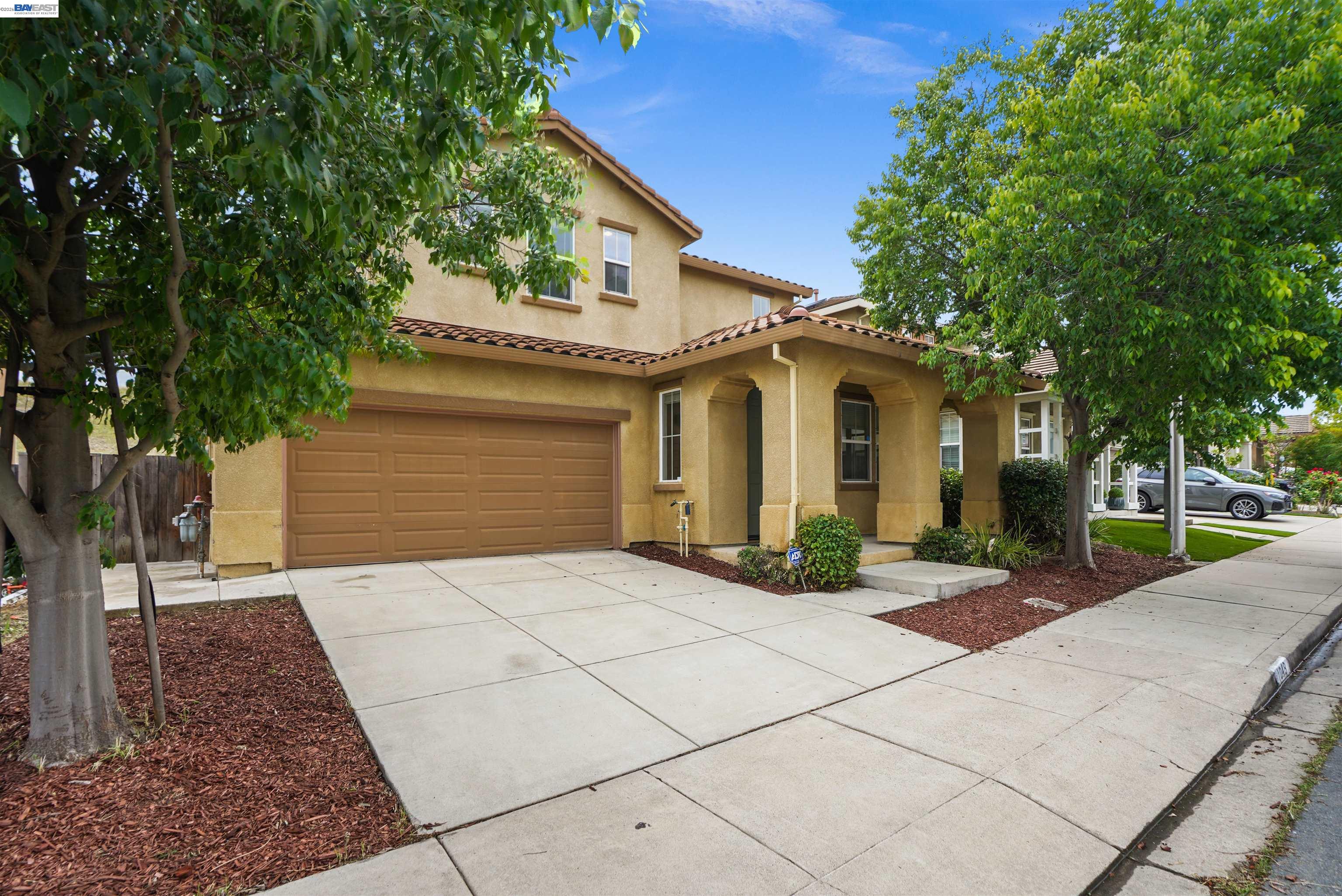 1048 Ashbridge Bay Dr  