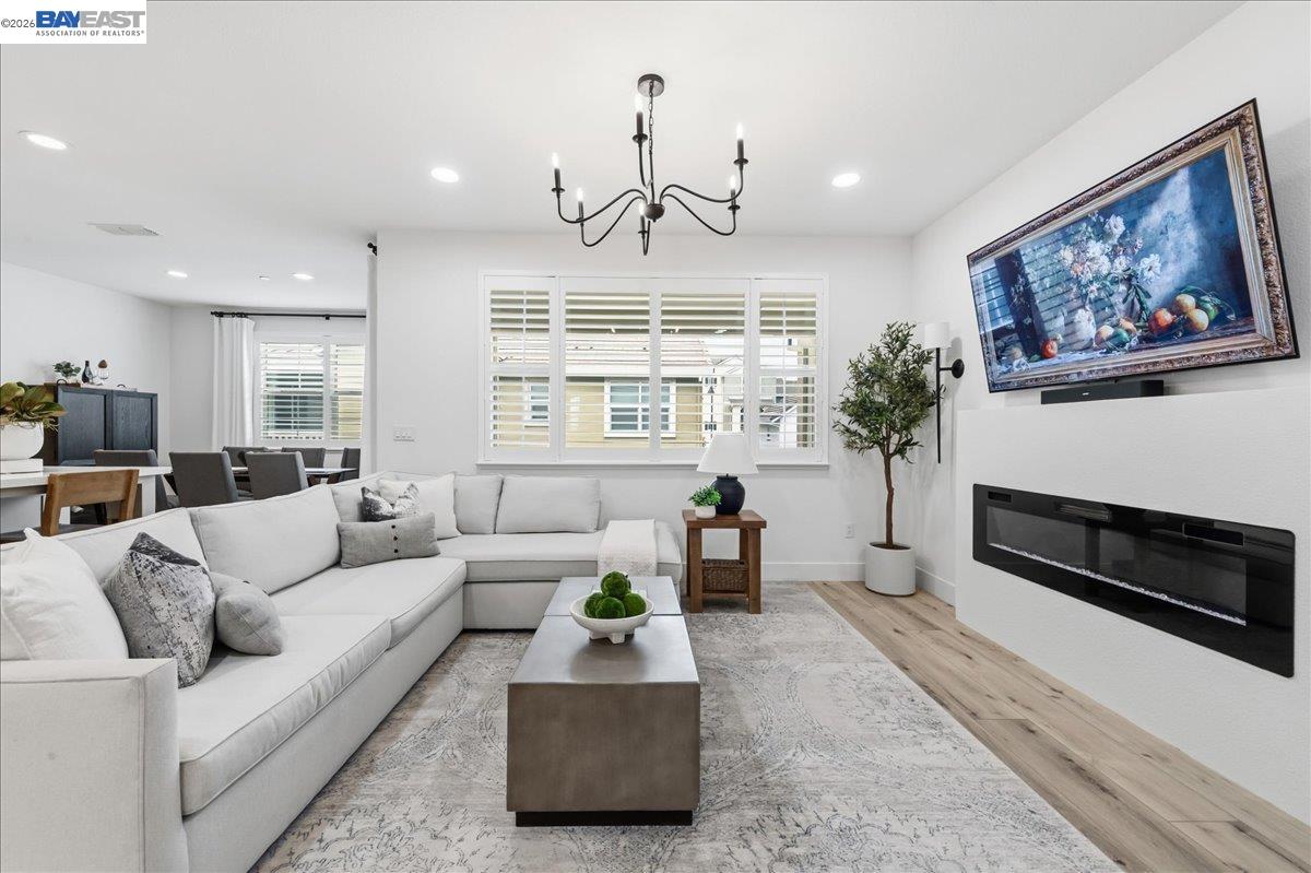 Photo #9: 41132081 Listing: Photo #9