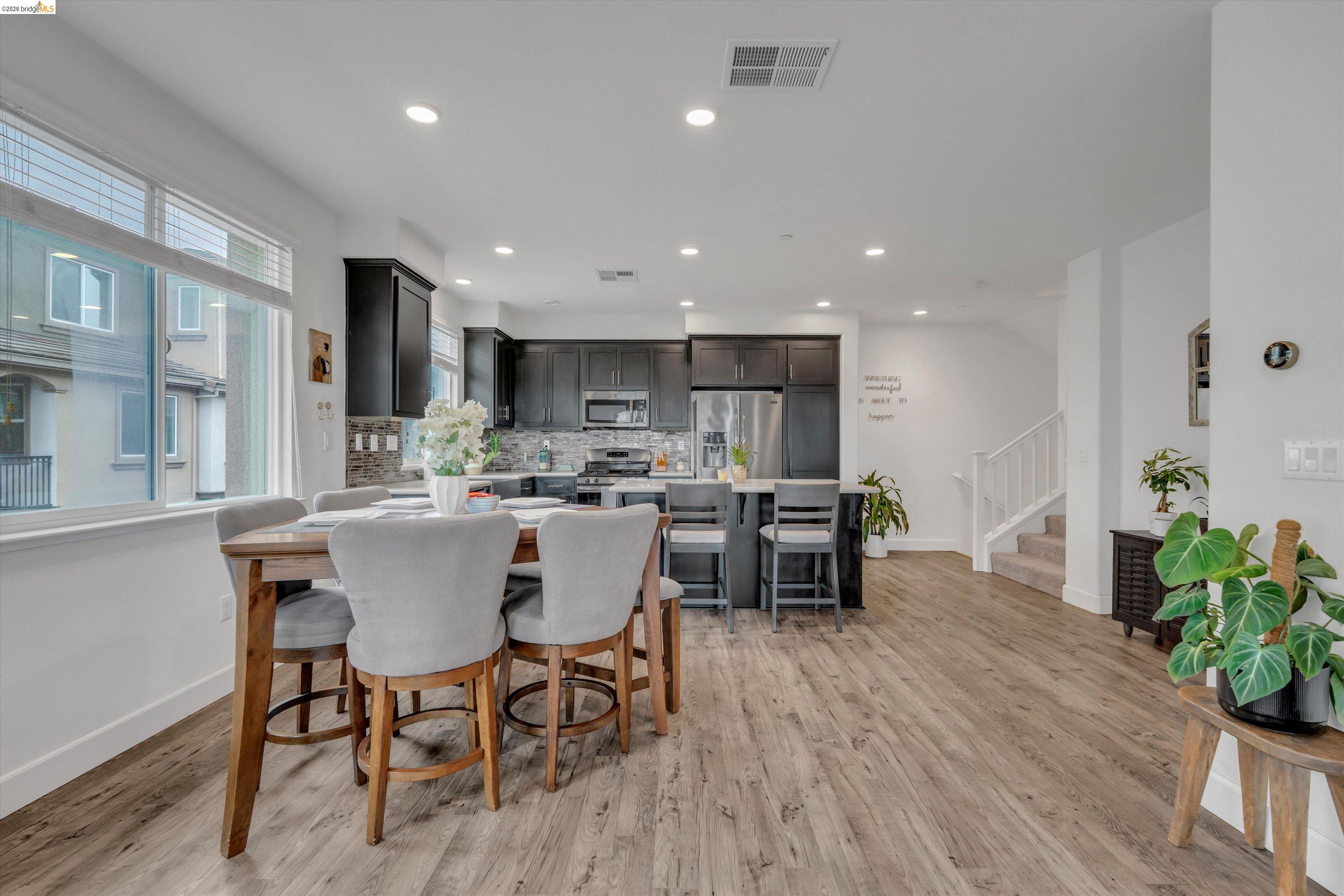 Photo #8: 41132082 Listing: Photo #8