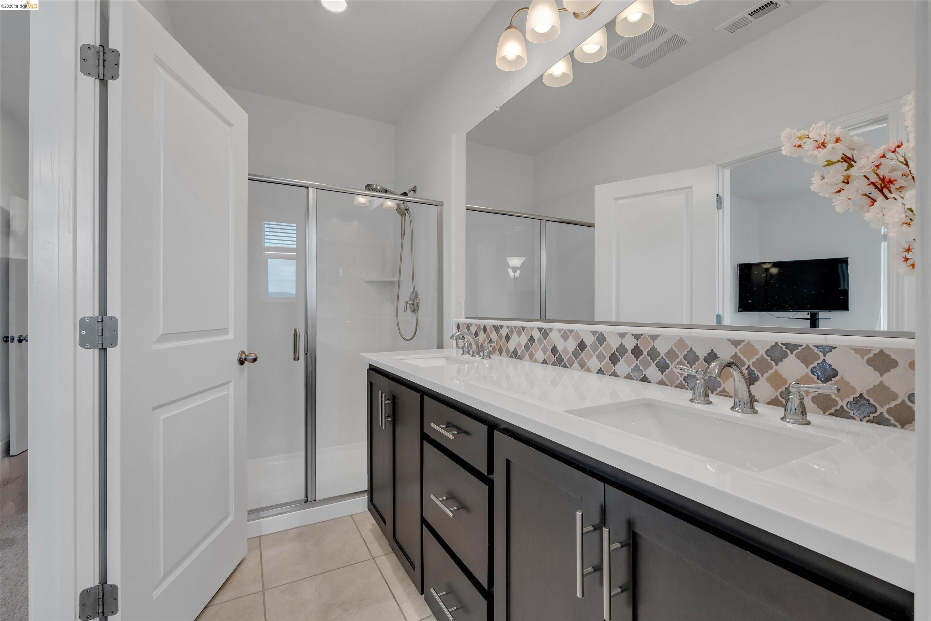 Photo #19: 41132082 Listing: Photo #19