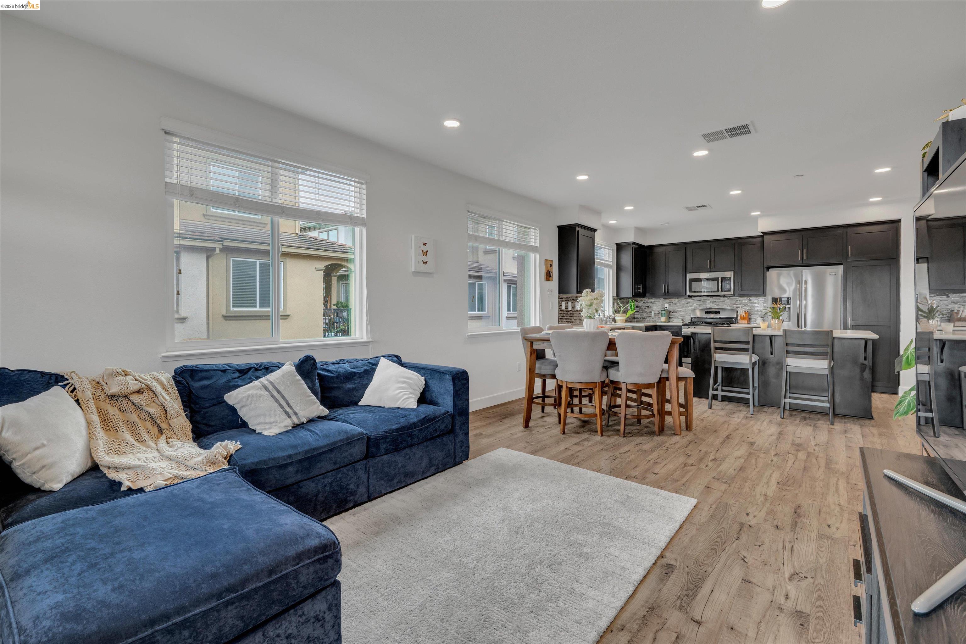 Photo #7: 41132082 Listing: Photo #7