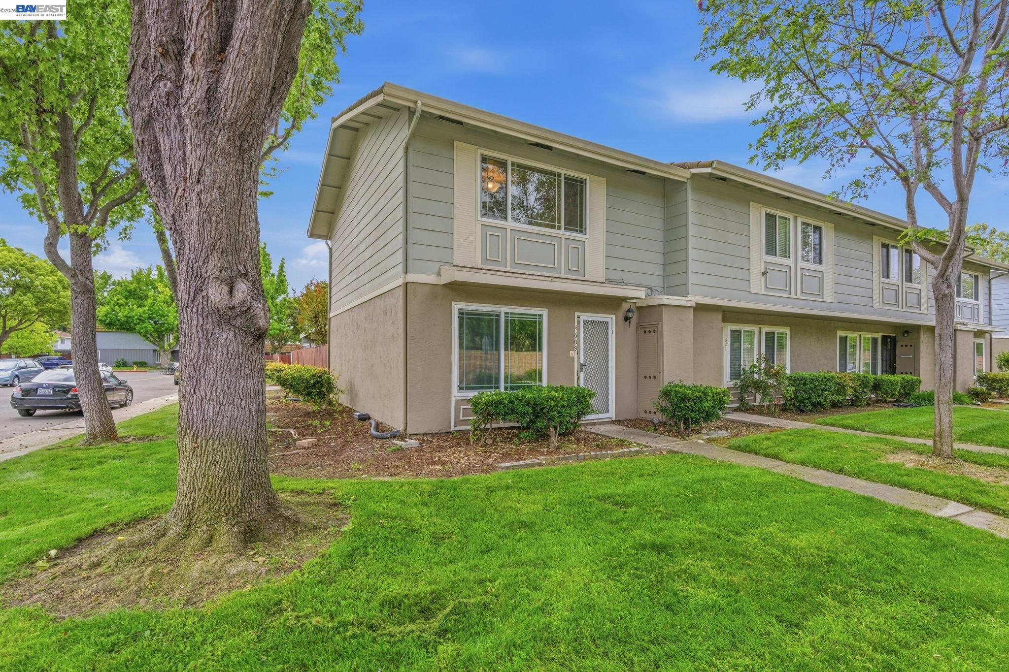 Photo #2: 41132092 Listing: Photo #2