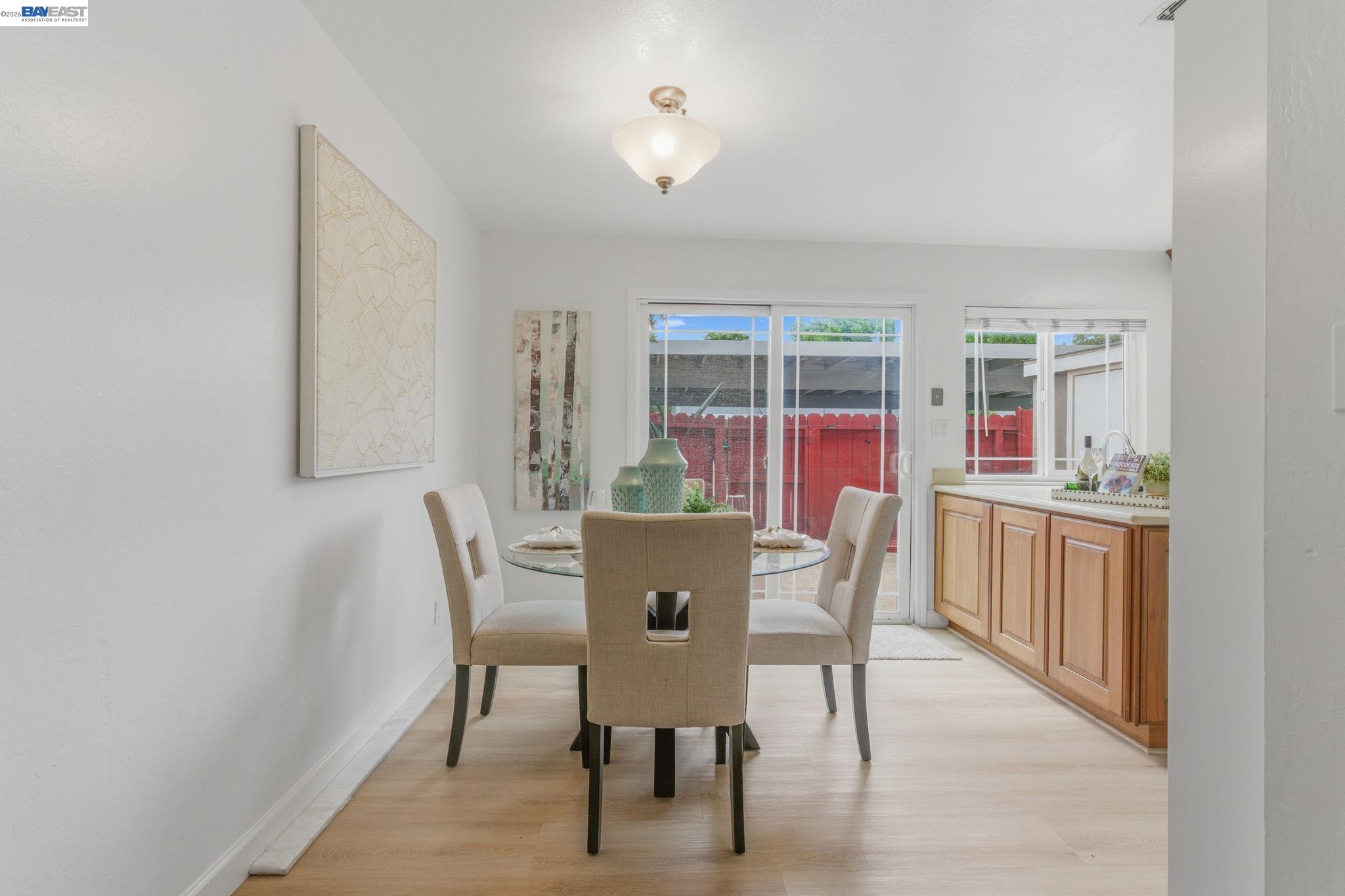 Photo #9: 41132092 Listing: Photo #9