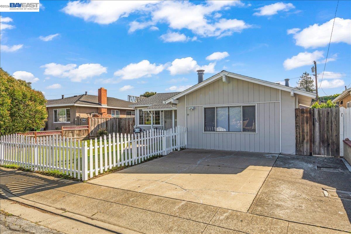 Front Image Thumbnail for BE41132093