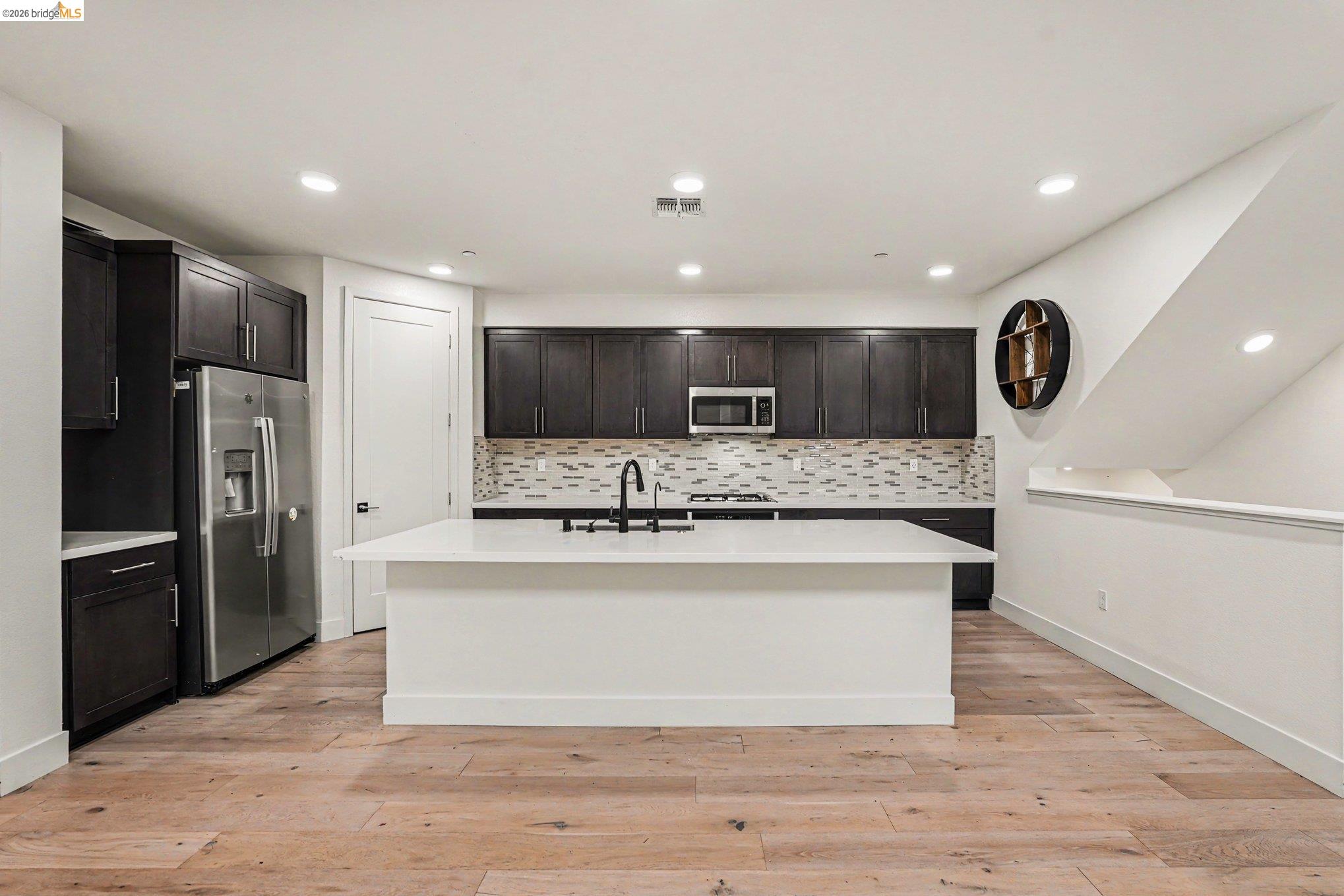 Photo #12: 41132101 Listing: Photo #12