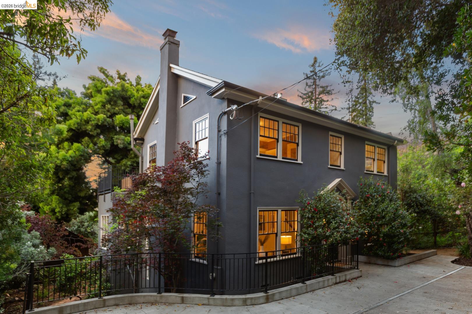 25 Stonewall Rd, Berkeley, CA, 94705