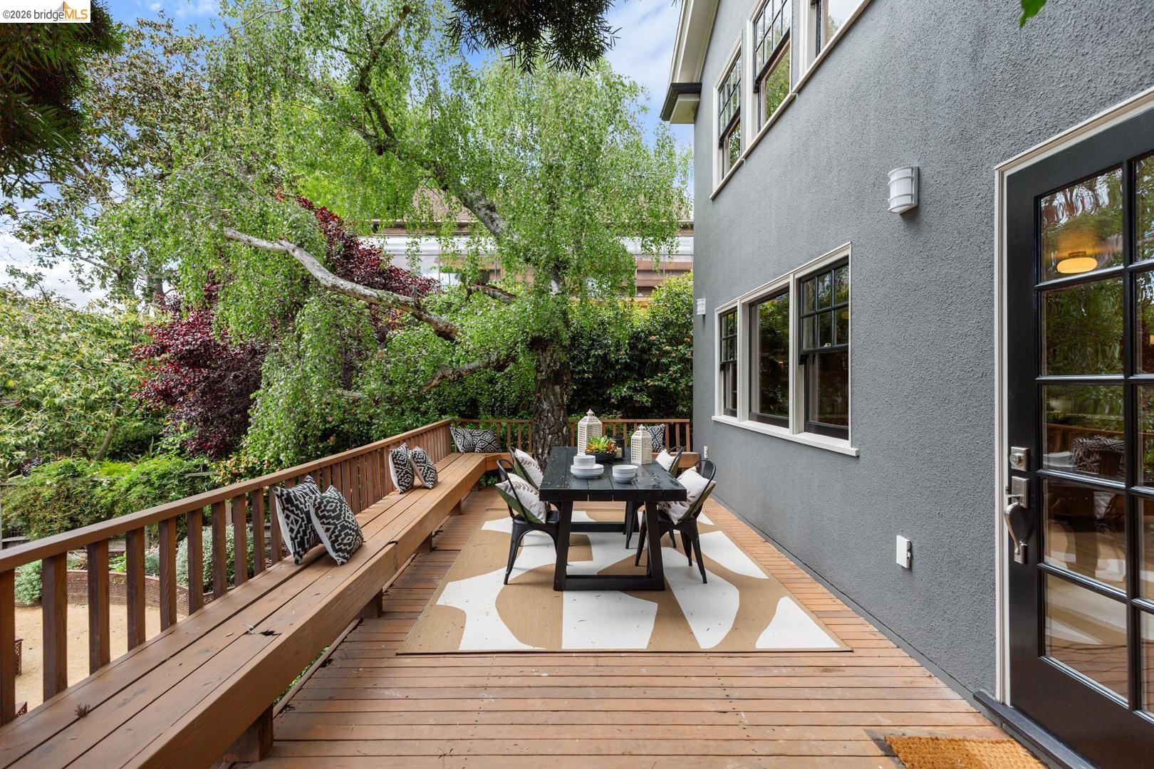 25 Stonewall Rd, Berkeley, CA, 94705