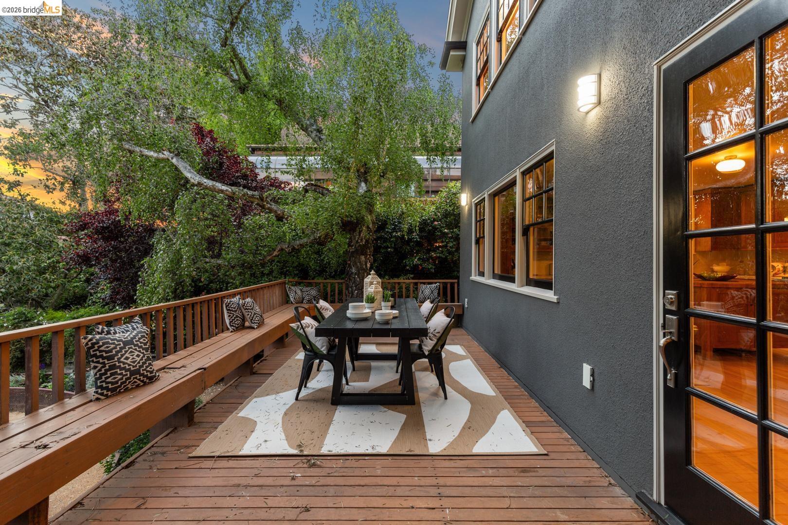 25 Stonewall Rd, Berkeley, CA, 94705