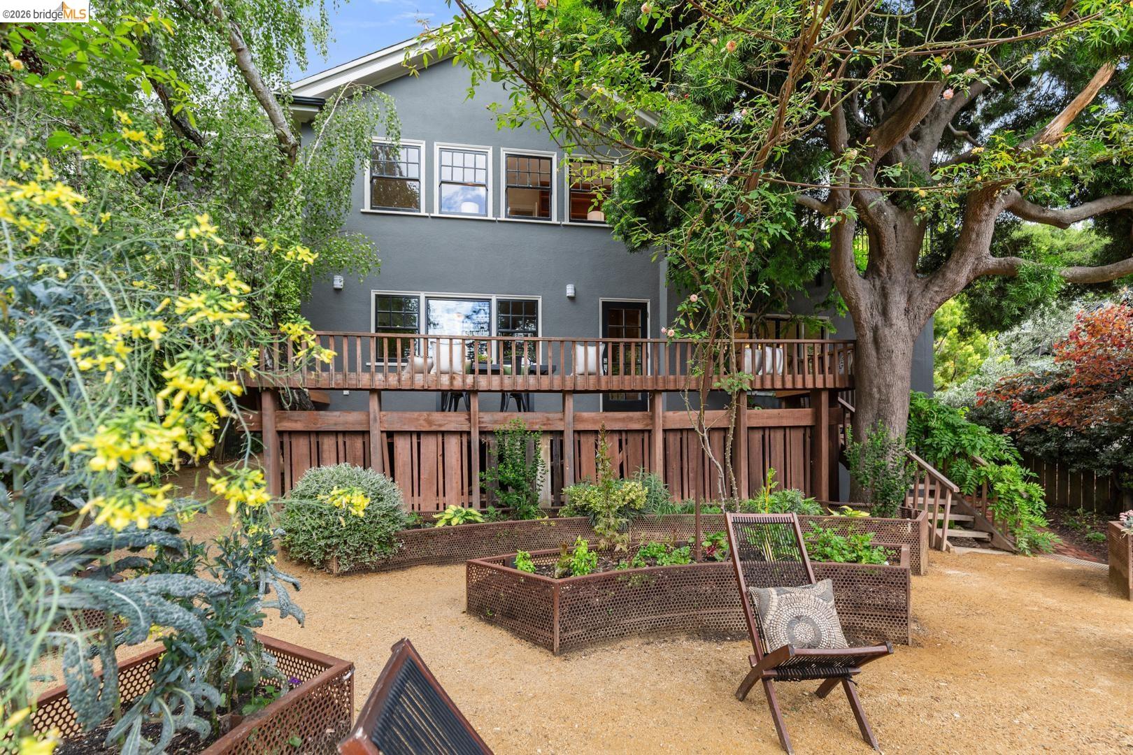25 Stonewall Rd, Berkeley, CA, 94705
