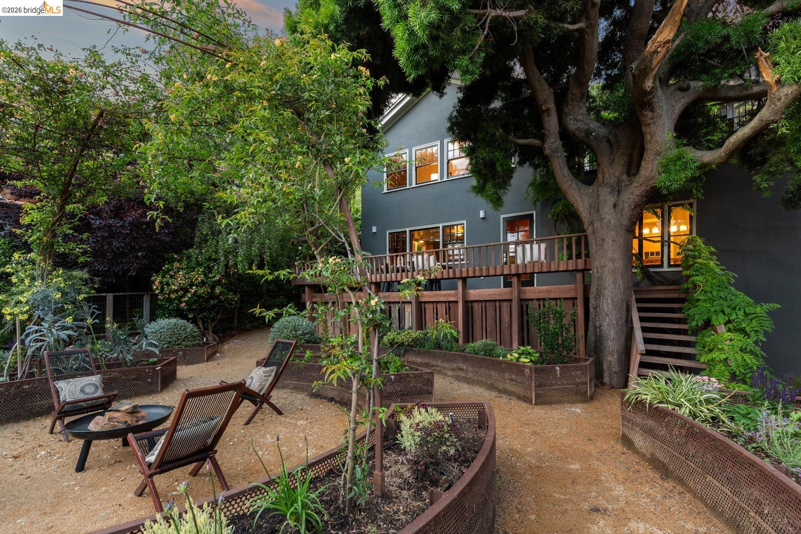 25 Stonewall Rd, Berkeley, CA, 94705