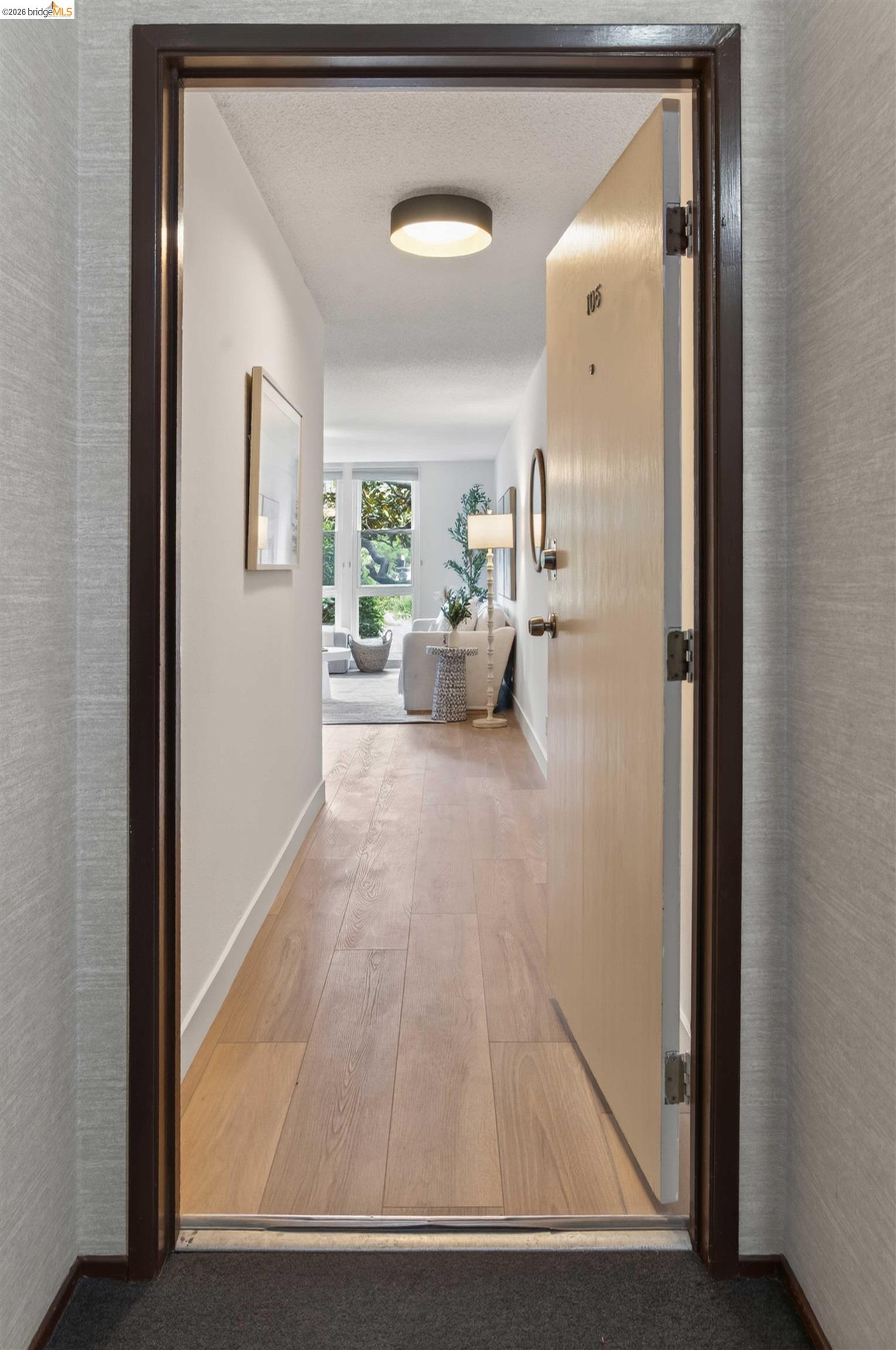 Photo #12: 41132103 Listing: Photo #12