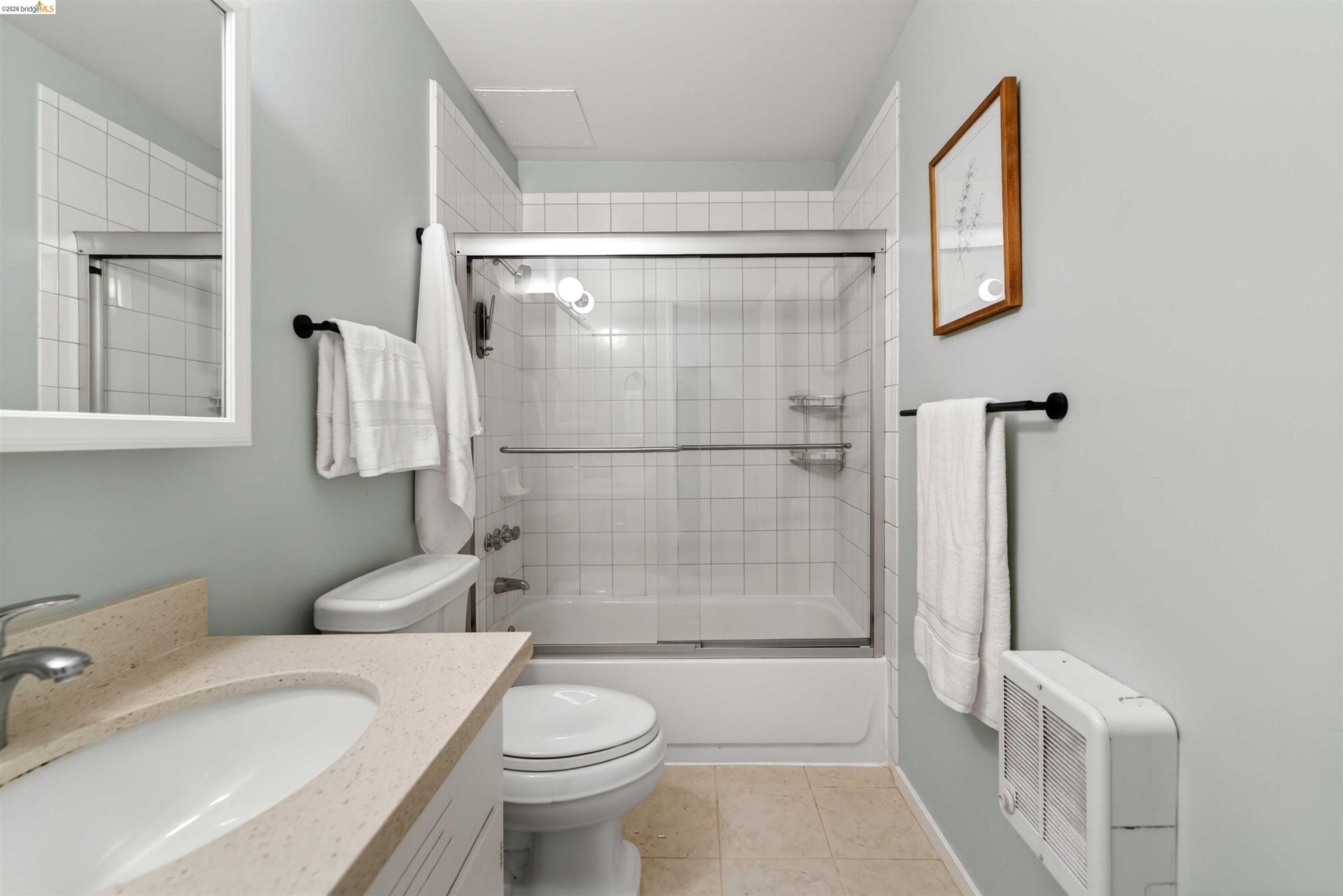 Photo #23: 41132103 Listing: Photo #23