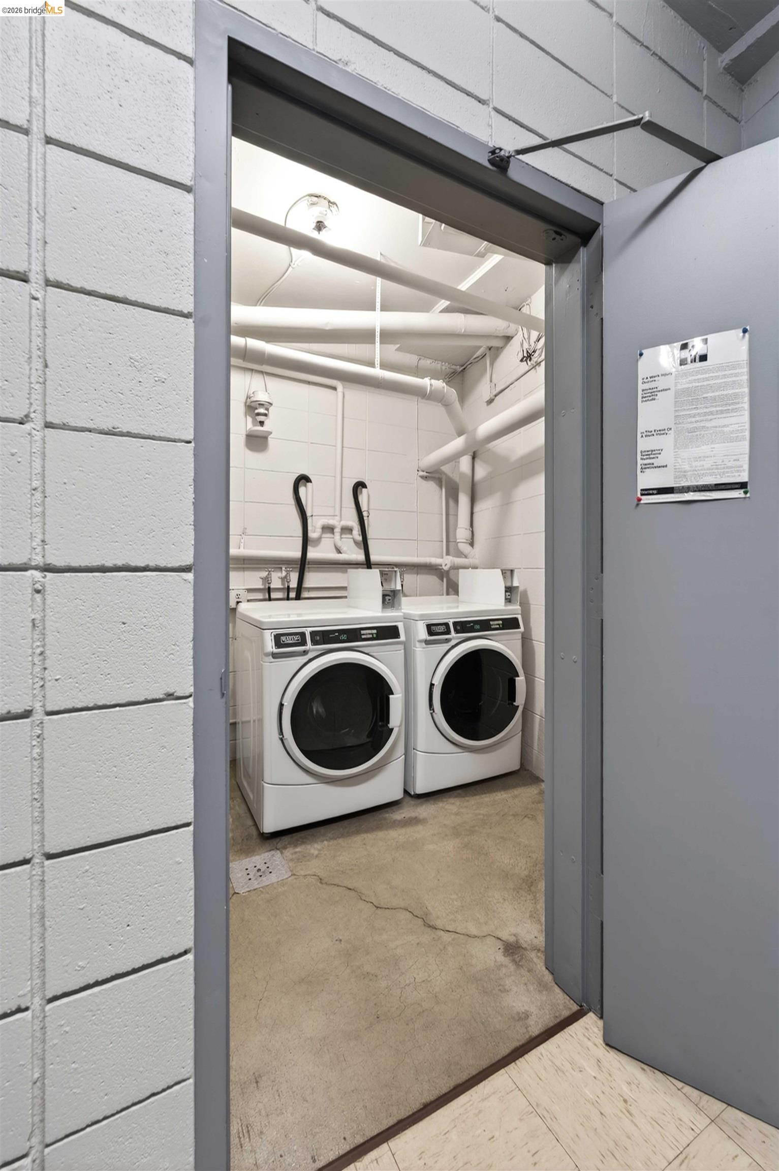 Photo #27: 41132103 Listing: Photo #27