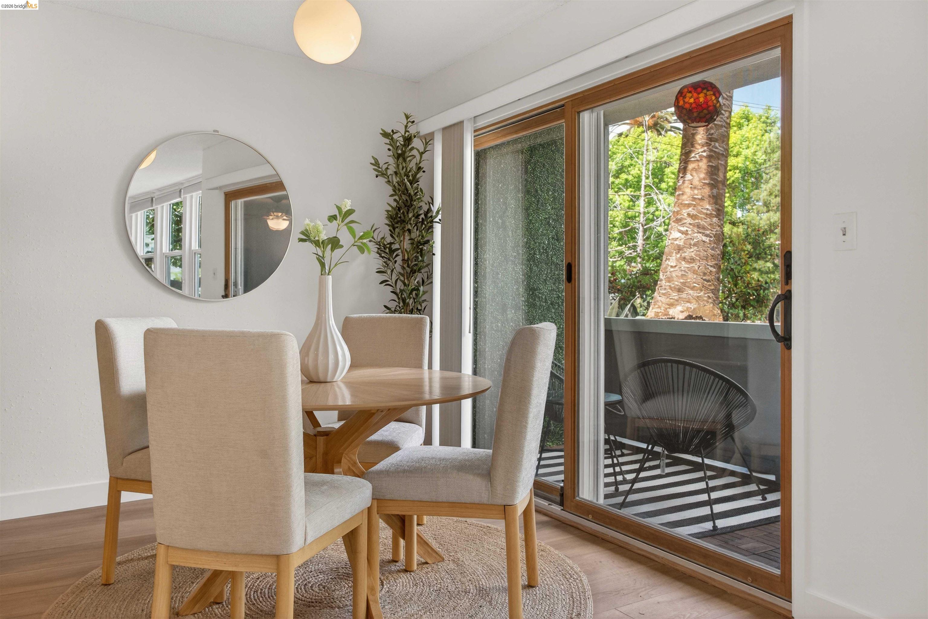 Photo #4: 41132103 Listing: Photo #4