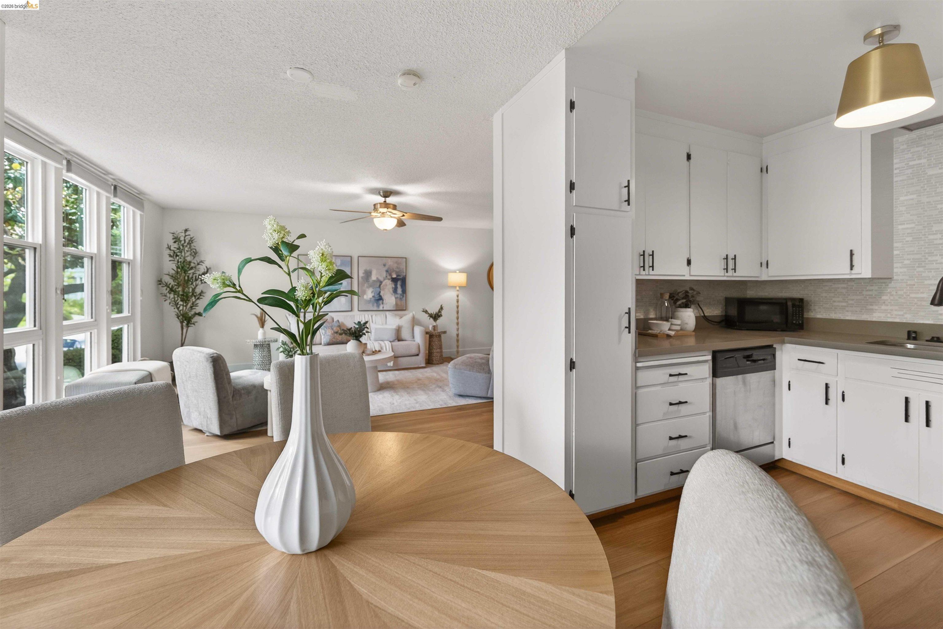 Photo #7: 41132103 Listing: Photo #7