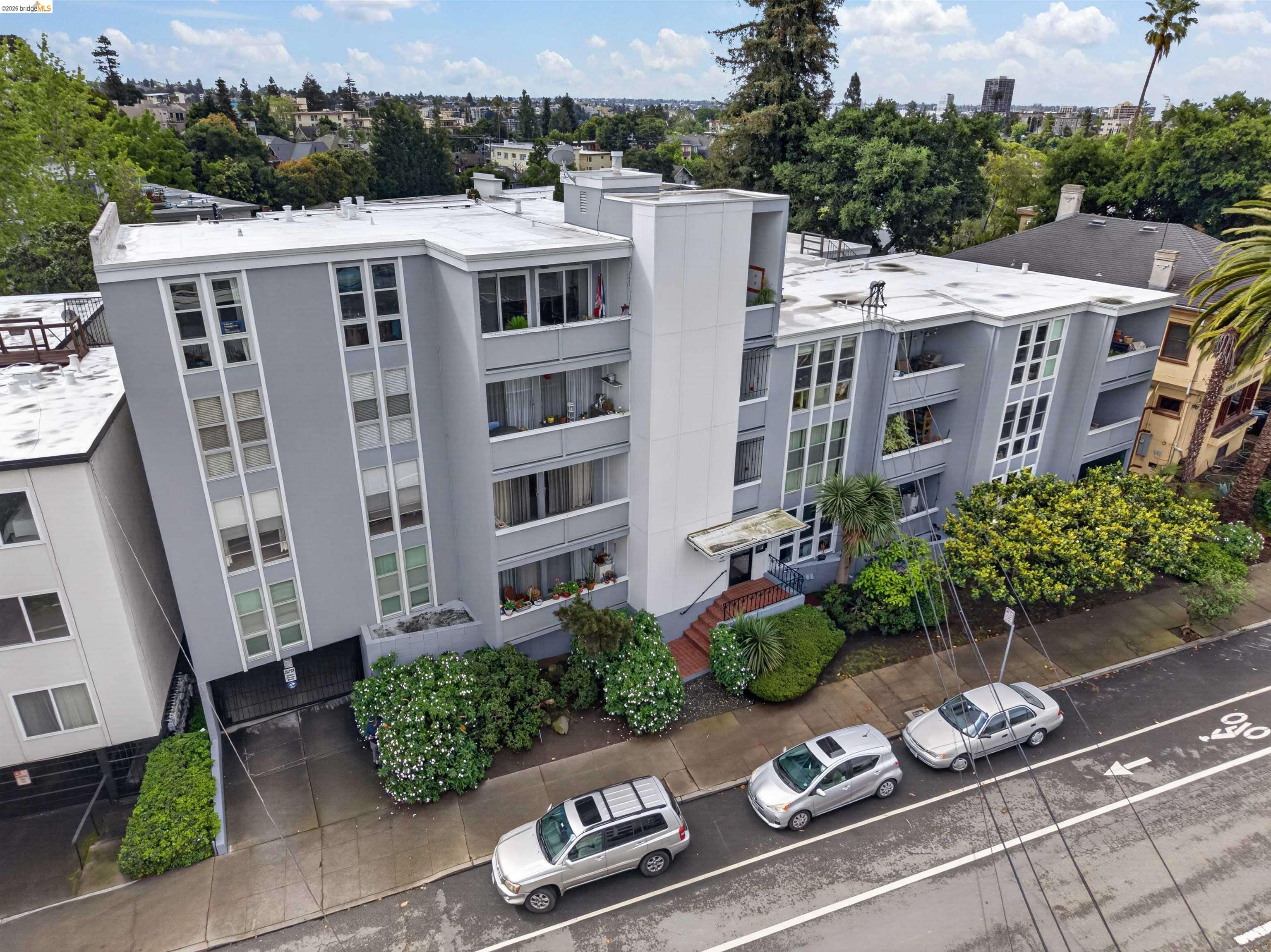 Photo #9: 41132103 Listing: Photo #9