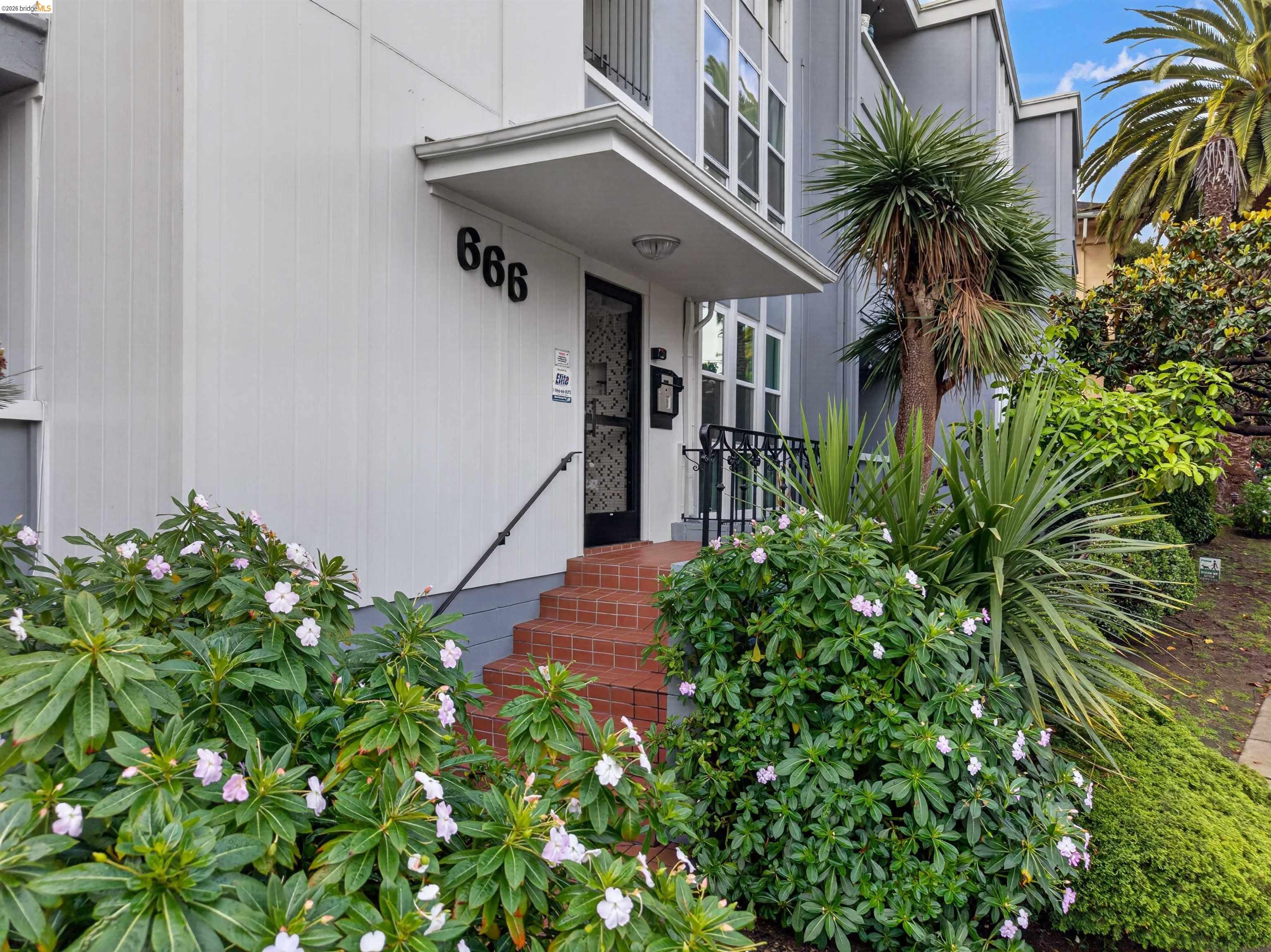 Photo #10: 41132103 Listing: Photo #10