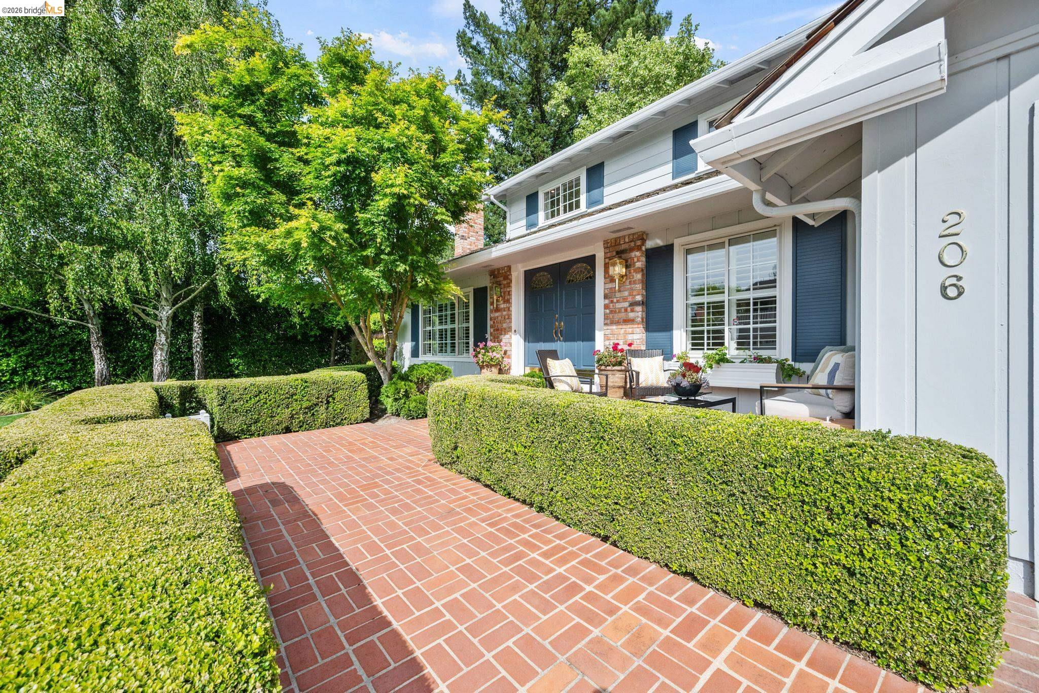 206 Sheila Ct, Moraga, CA, 94556