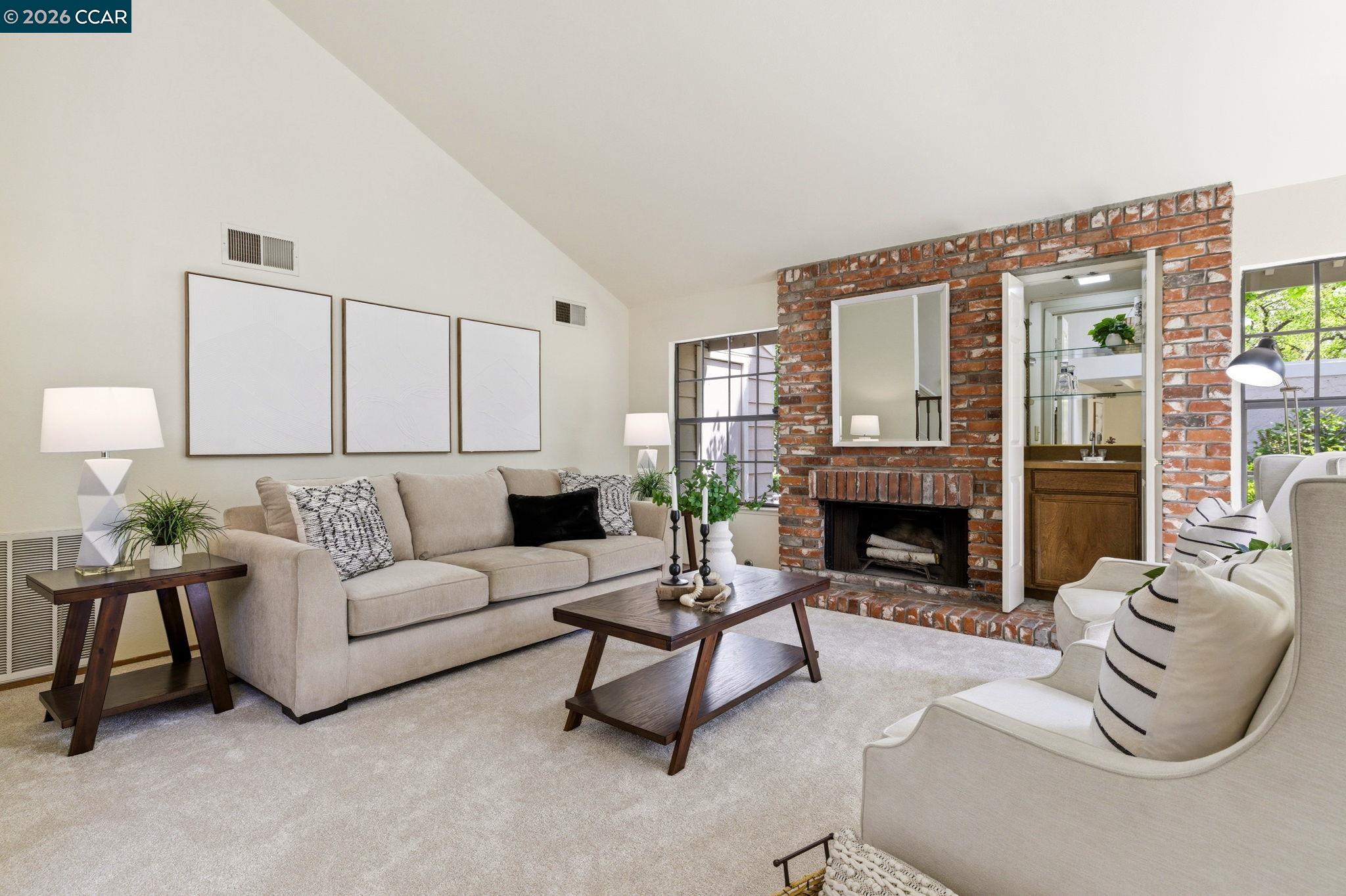 1578 Pyrenees Pl, Walnut Creek, CA, 94598