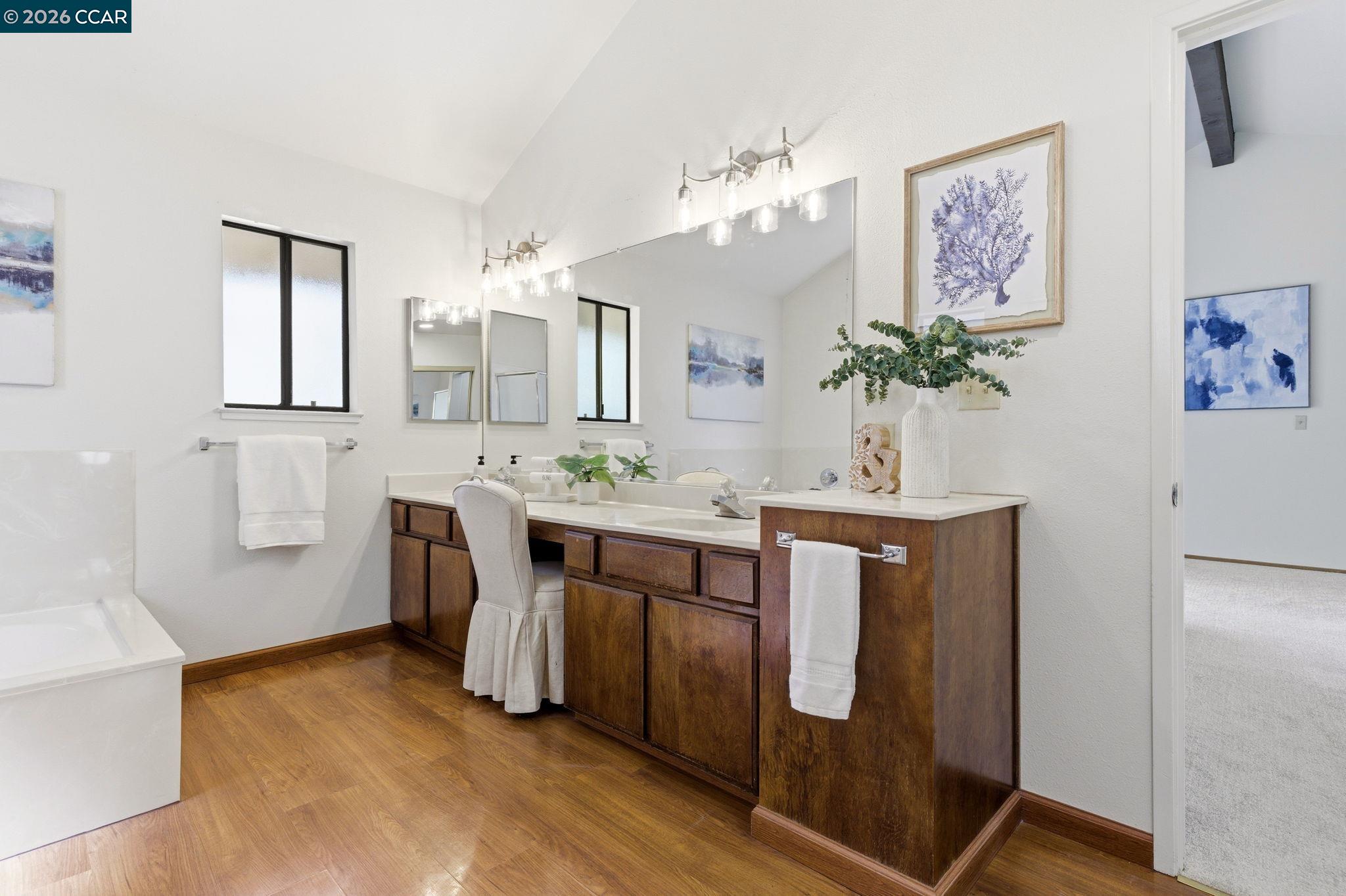 1578 Pyrenees Pl, Walnut Creek, CA, 94598