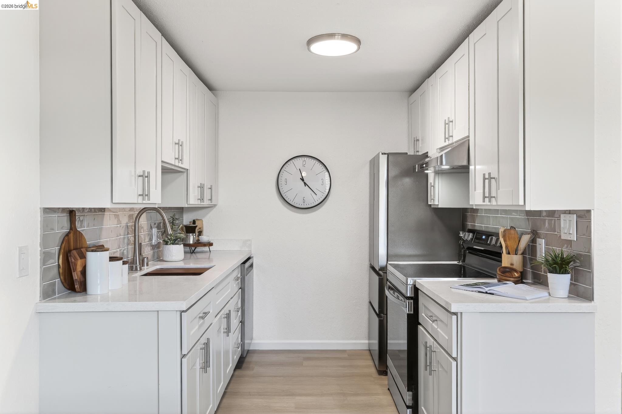 Photo #4: 41132115 Listing: Photo #4