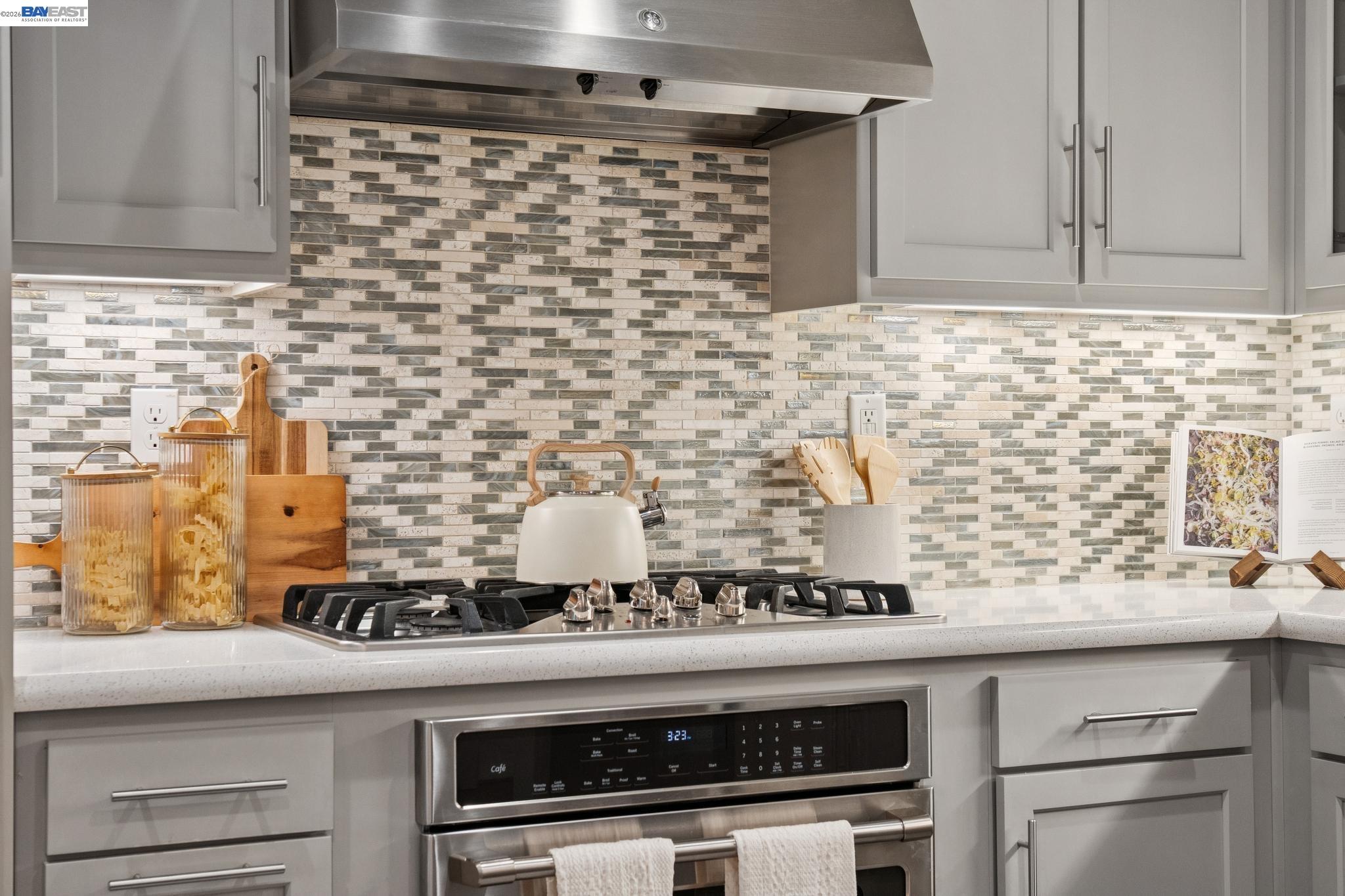 Photo #8: 41132116 Listing: Photo #8