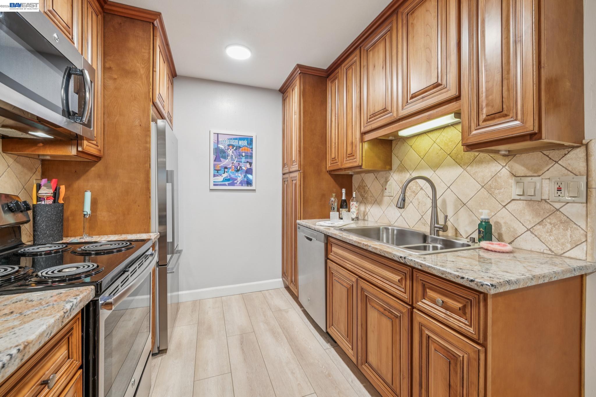 Photo #20: 41132118 Listing: Photo #20