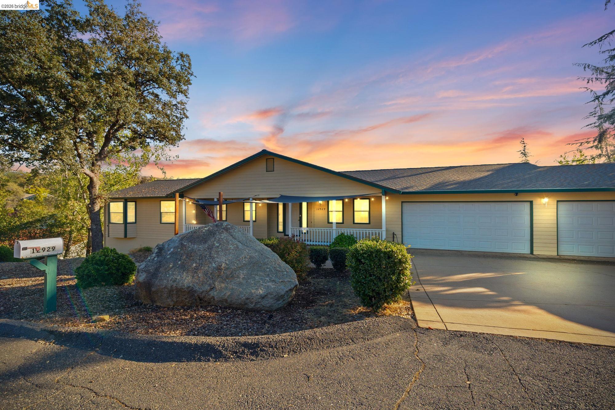 Front Image Thumbnail for EB41132121