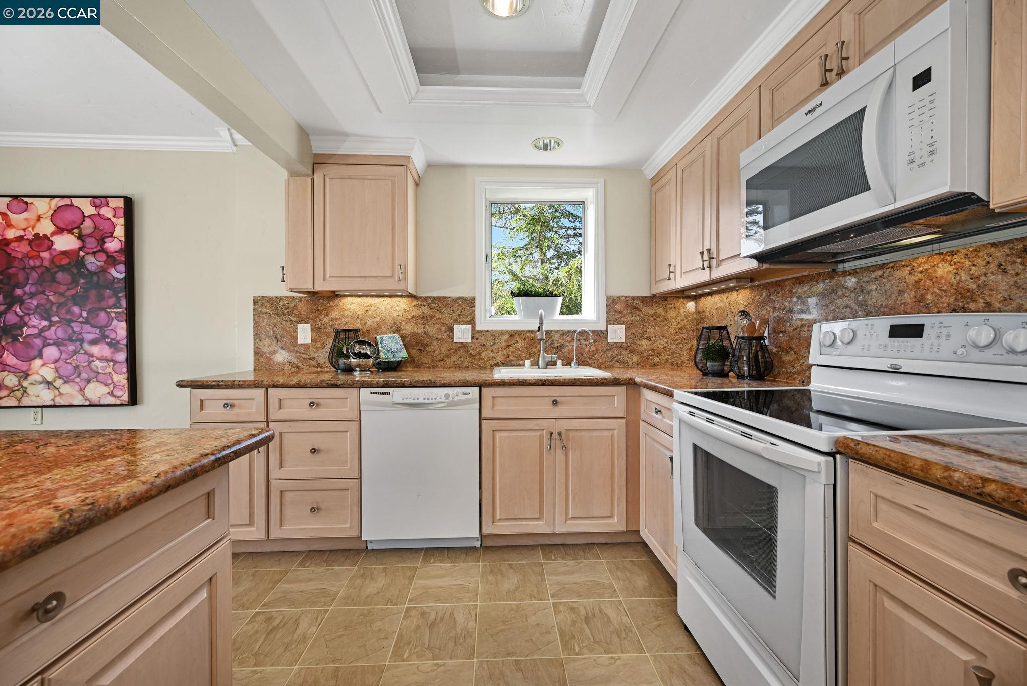 Photo #11: 41132135 Listing: Photo #11