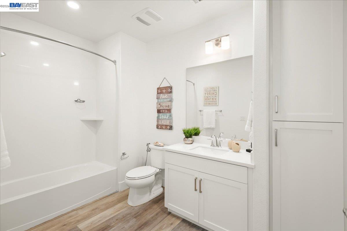 Photo #16: 41132139 Listing: Photo #16