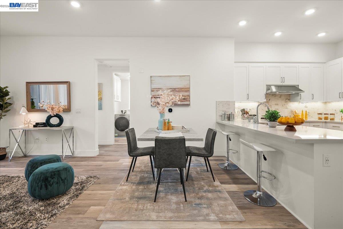 Photo #3: 41132139 Listing: Photo #3