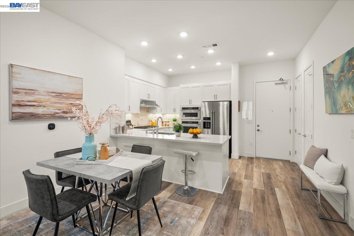 Photo #6: 41132139 Listing: Photo #6