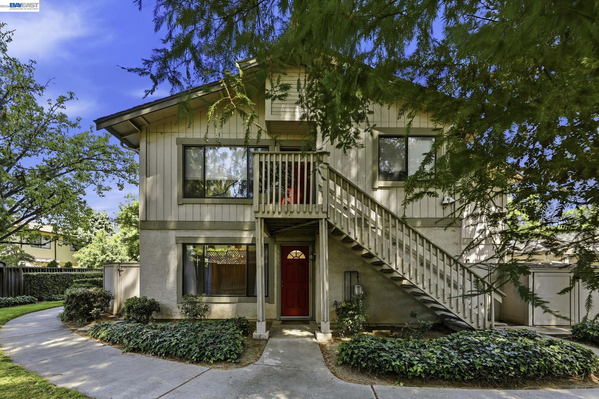 Front Image Thumbnail for BE41132145