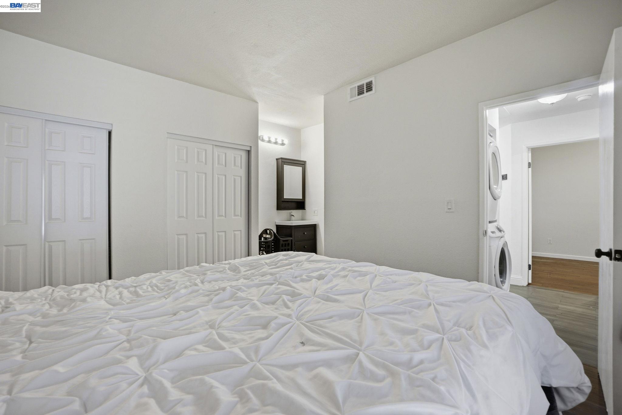 Photo #17: 41132148 Listing: Photo #17