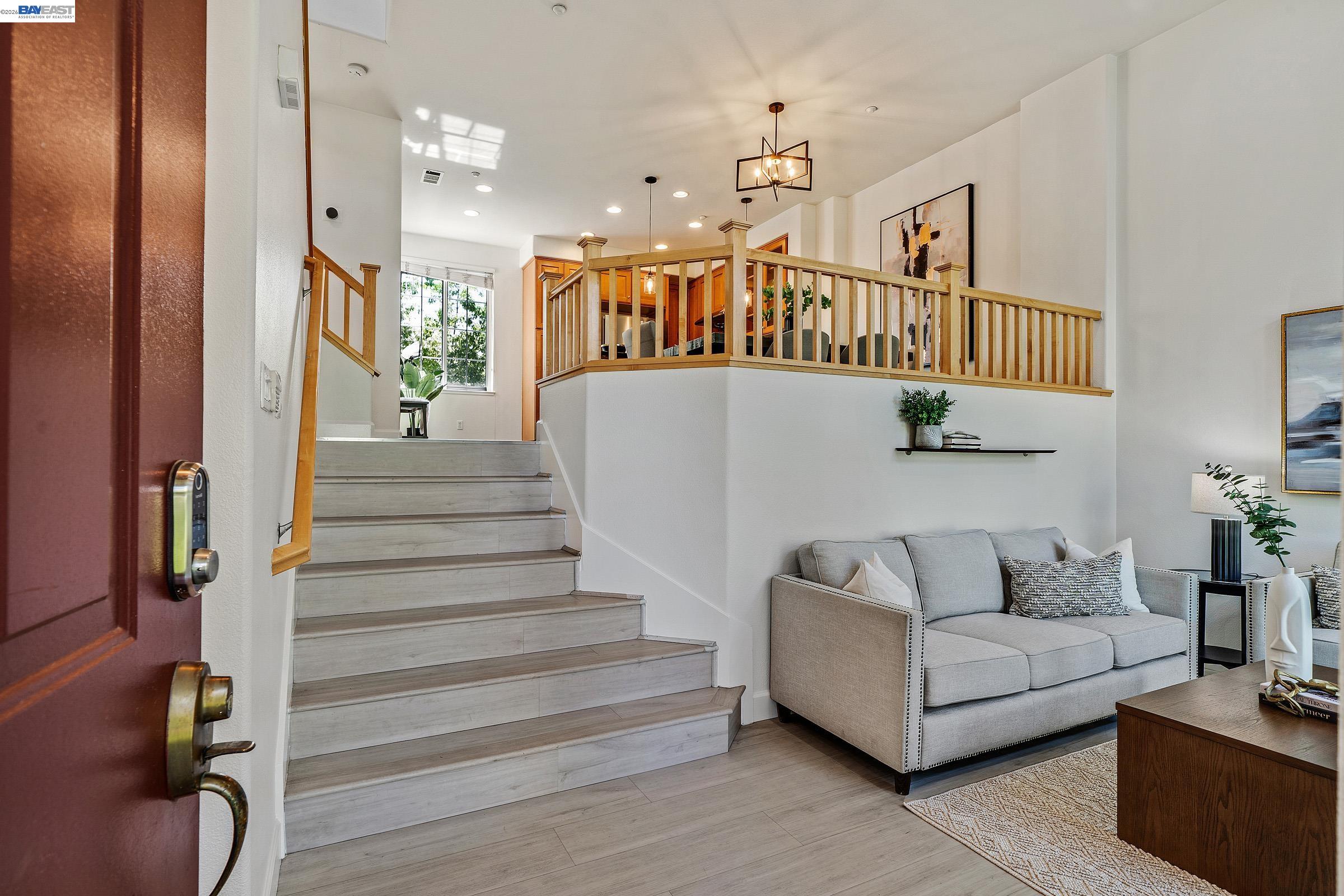 Photo #3: 41132159 Listing: Photo #3