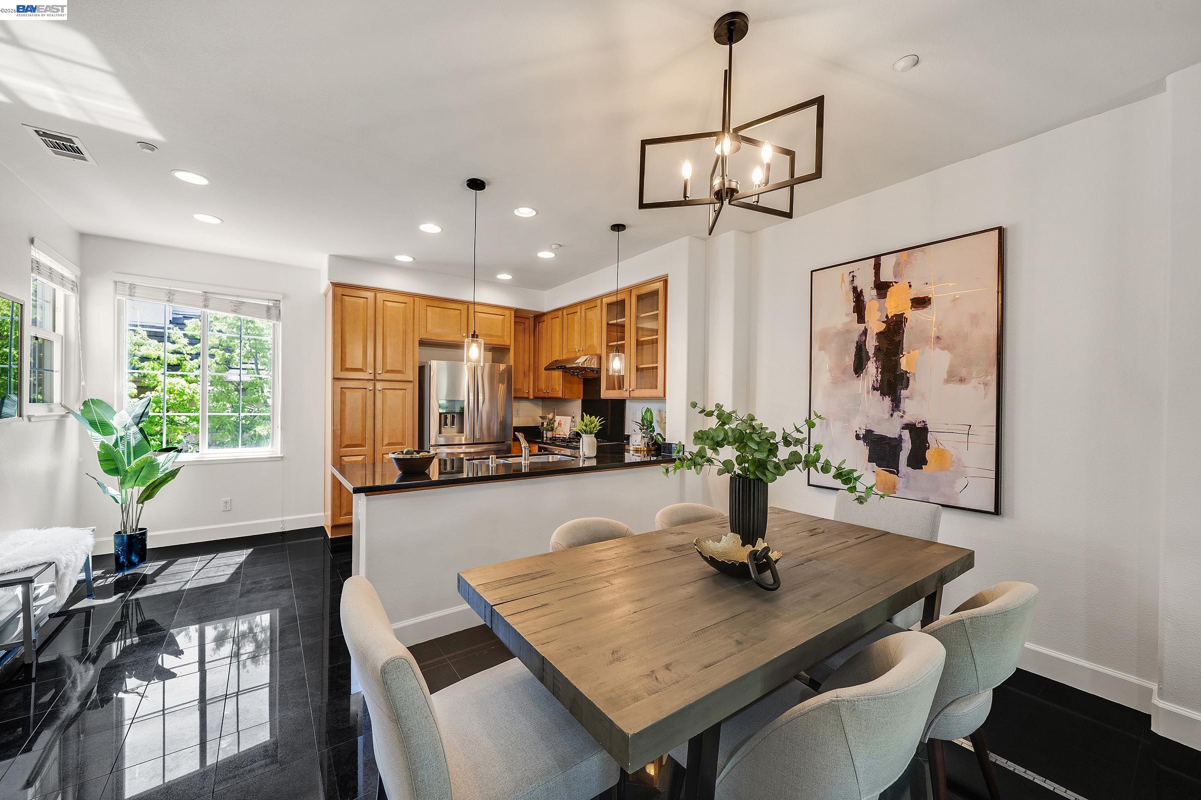 Photo #7: 41132159 Listing: Photo #7