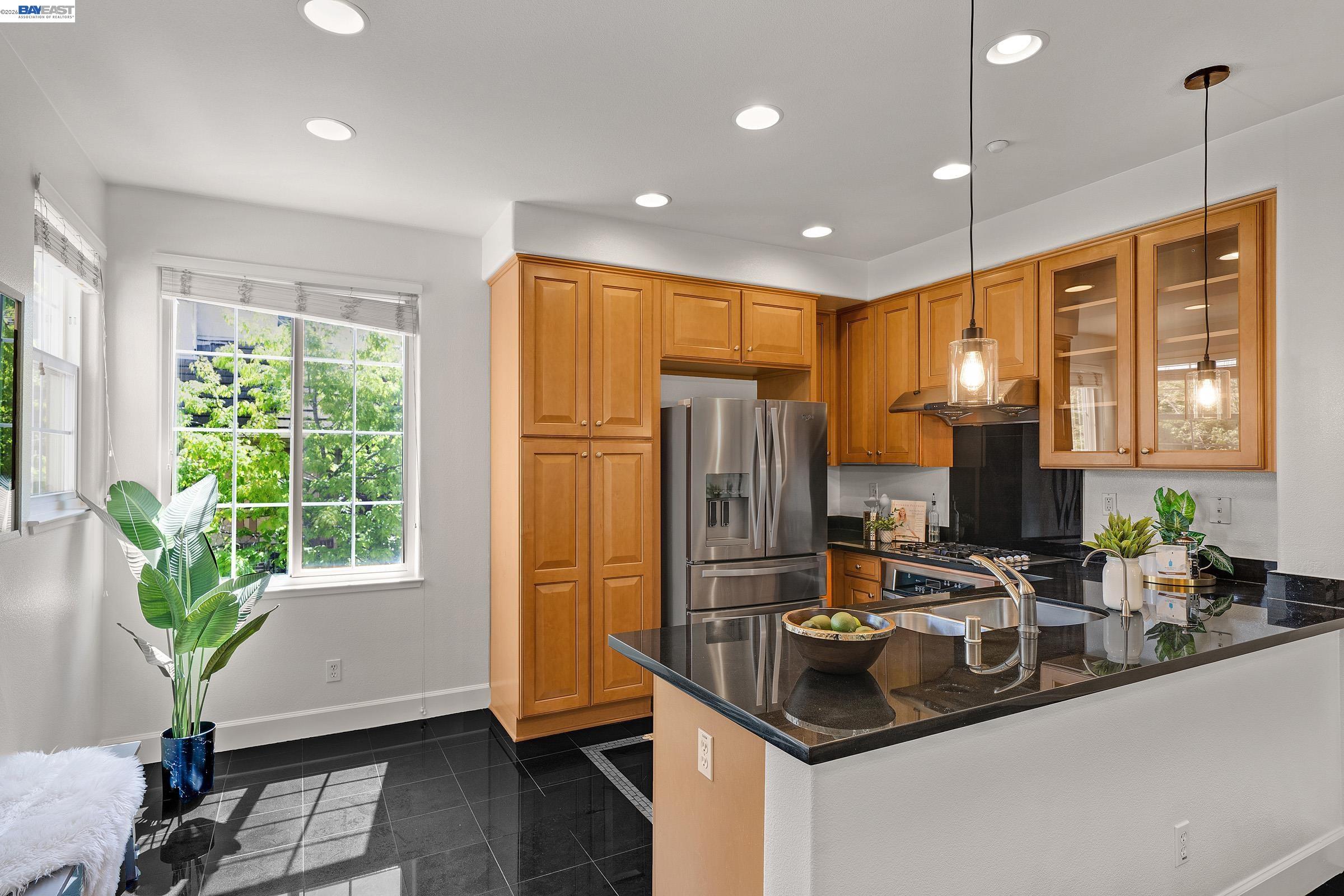 Photo #8: 41132159 Listing: Photo #8