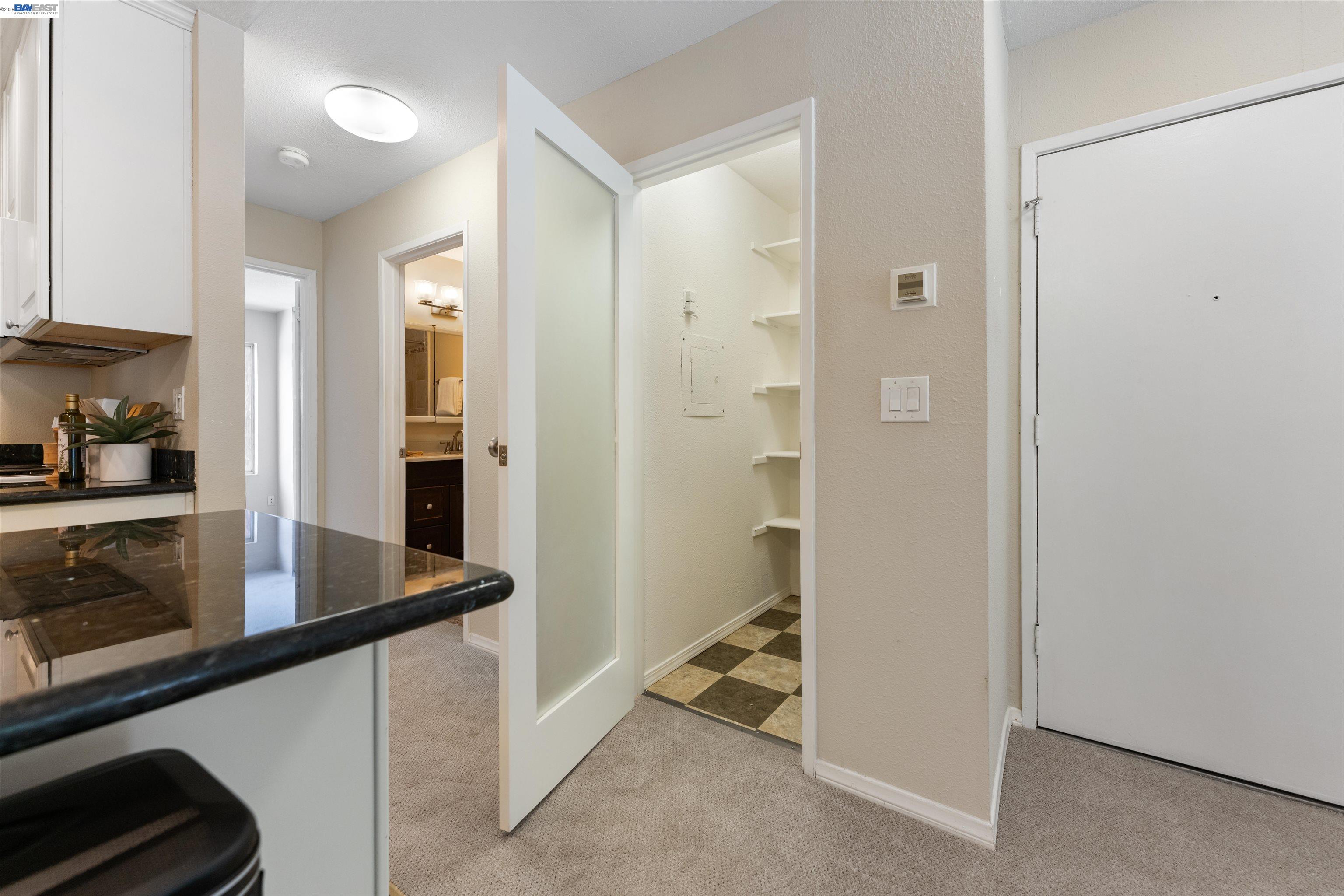 Photo #12: 41132162 Listing: Photo #12
