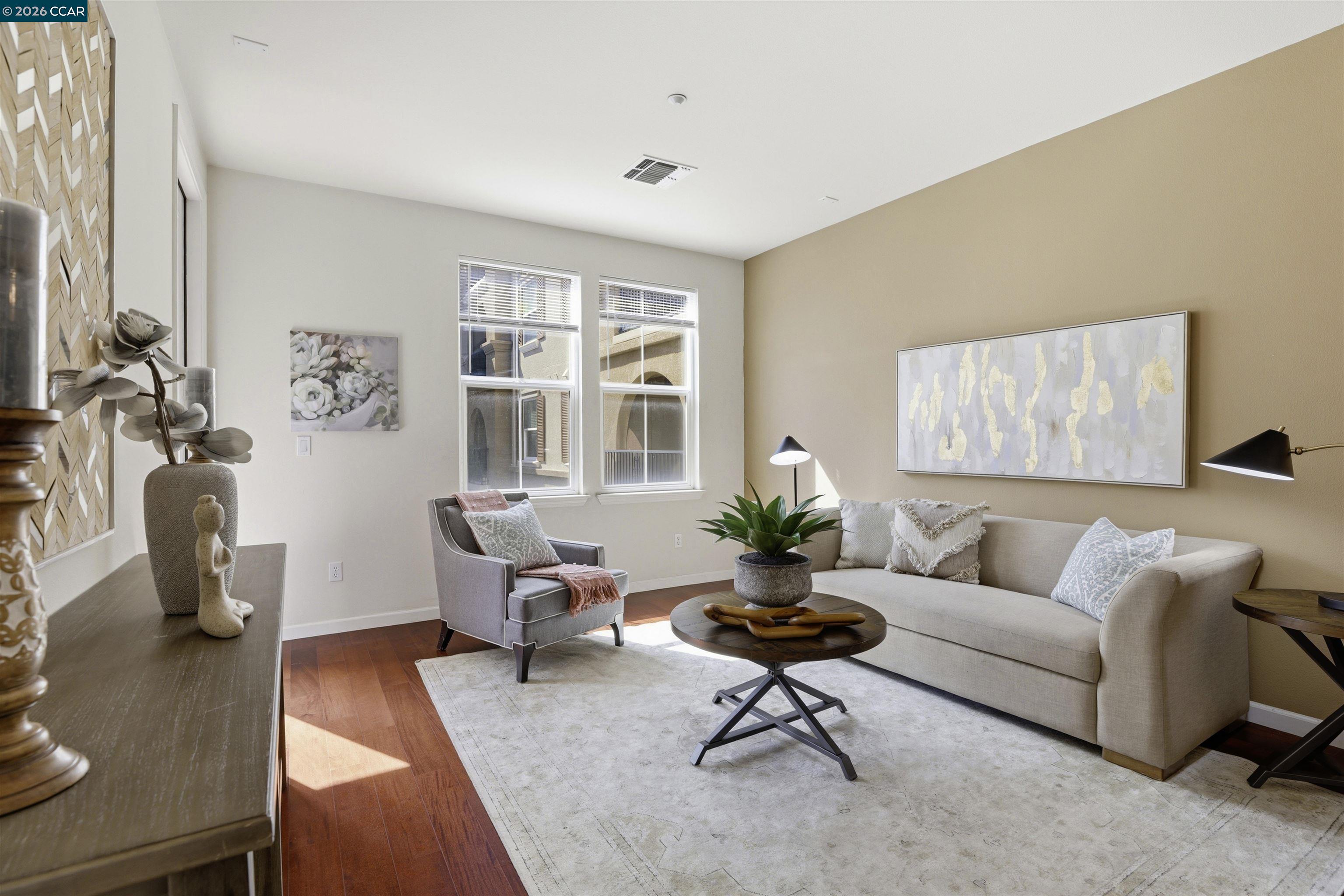 Photo #5: 41132182 Listing: Photo #5