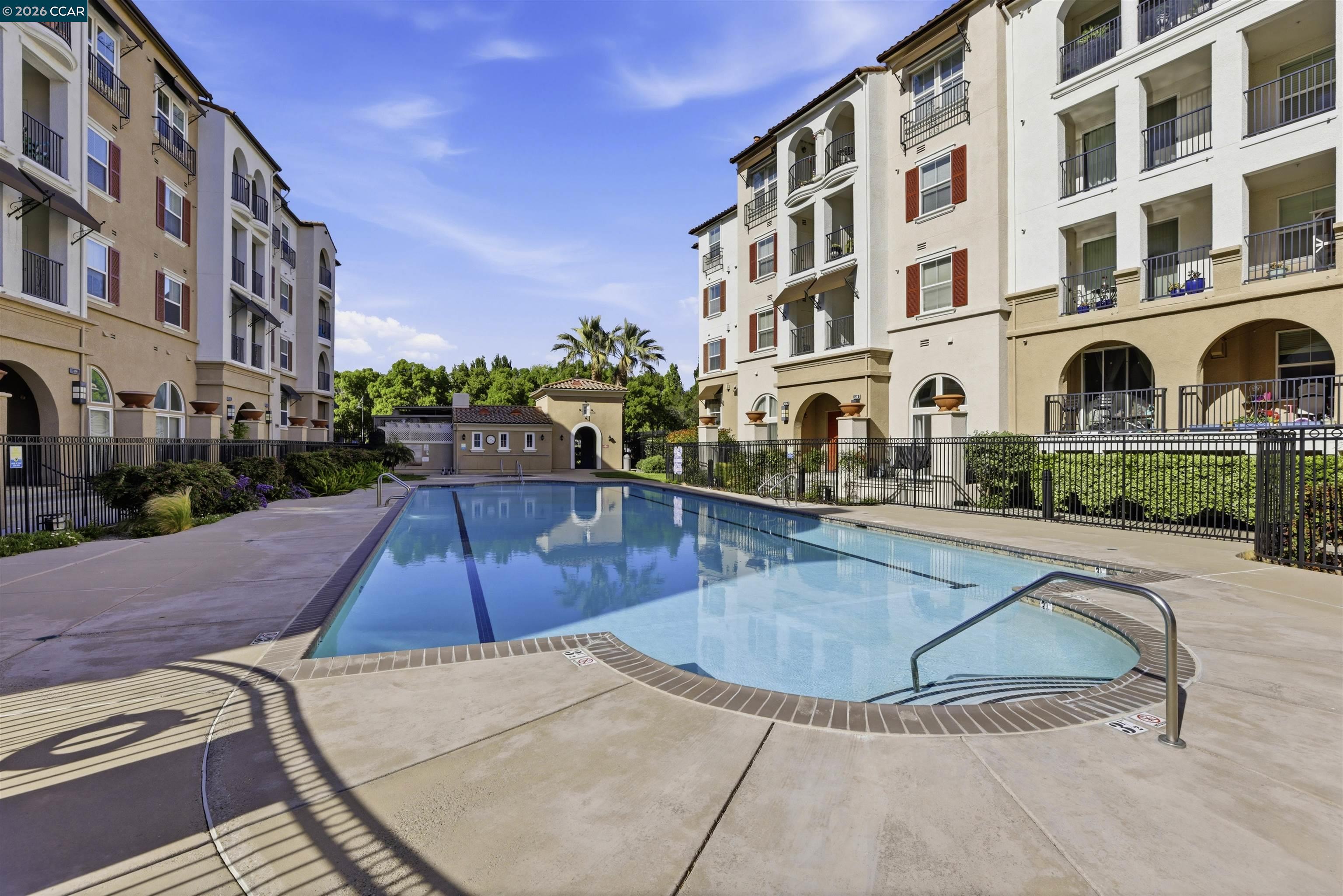 Photo #9: 41132182 Listing: Photo #9