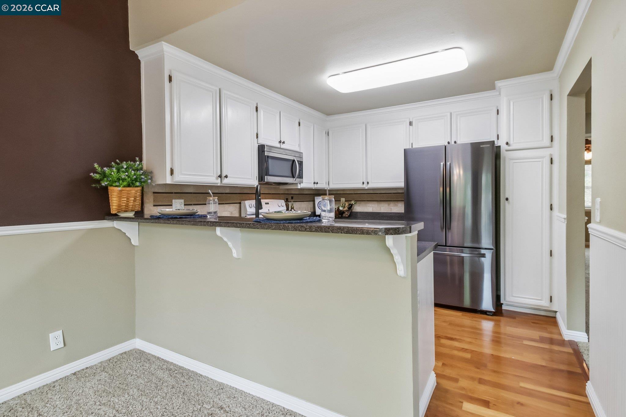 Photo #12: 41132192 Listing: Photo #12