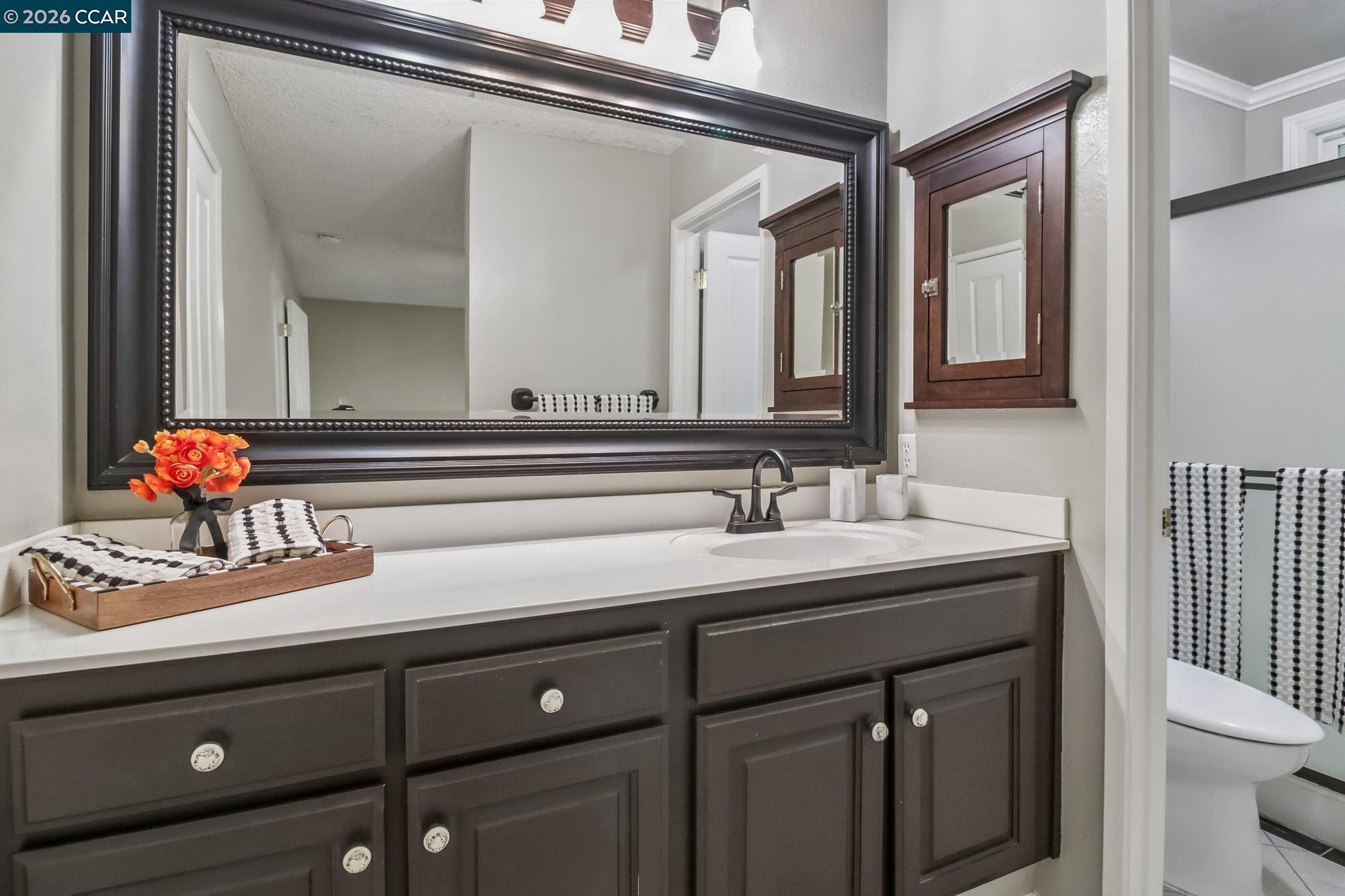 Photo #15: 41132192 Listing: Photo #15