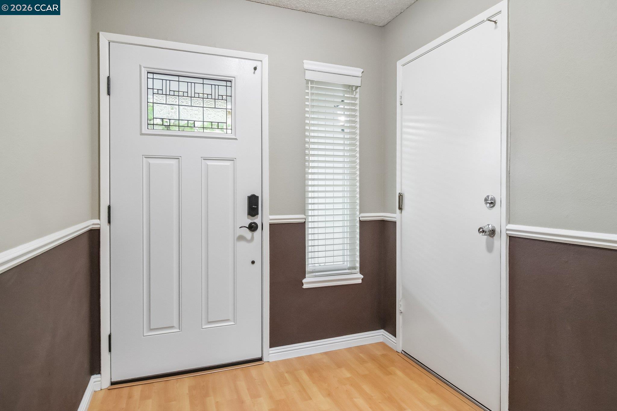 Photo #3: 41132192 Listing: Photo #3