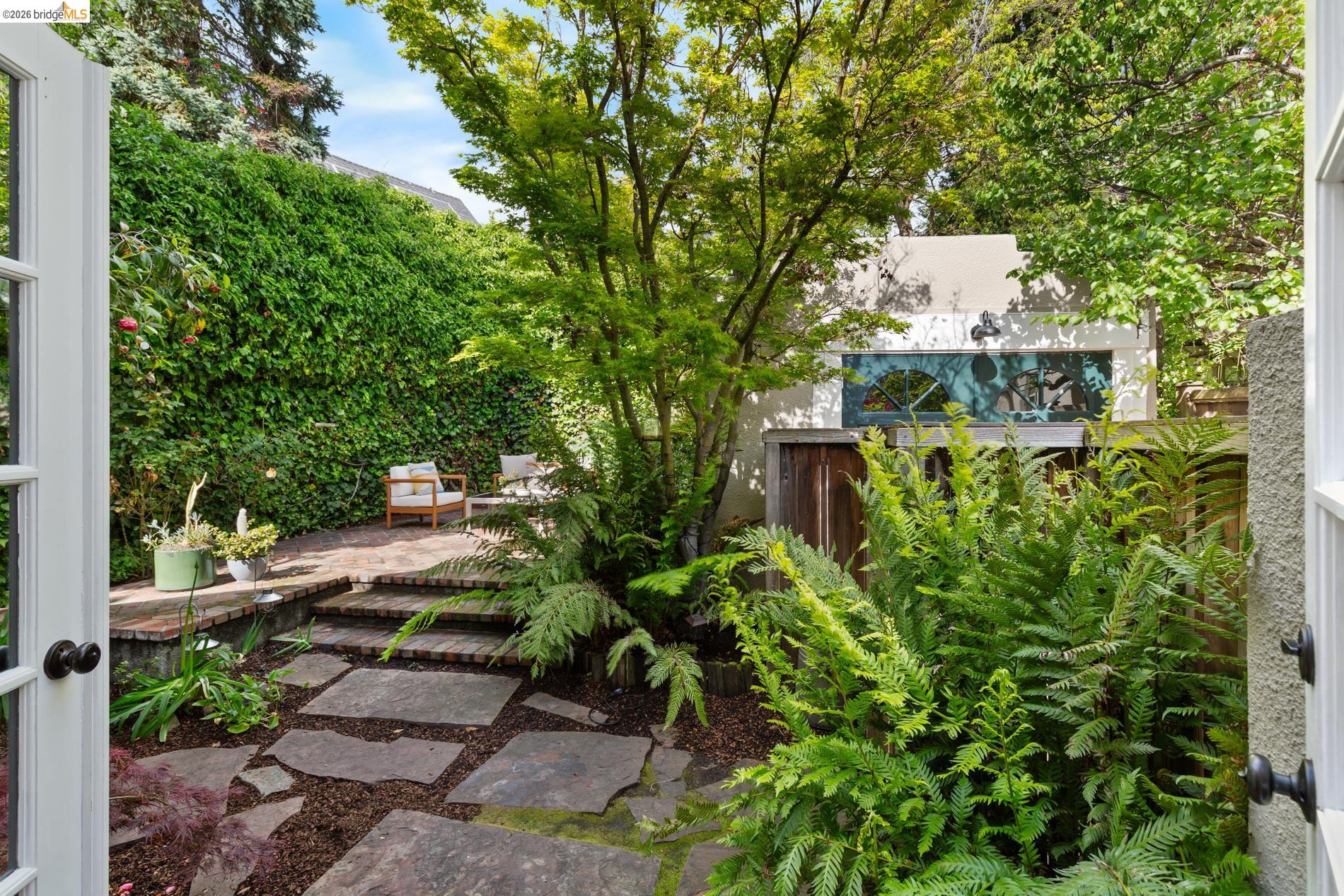 15 Claremont Cres, Berkeley, CA, 94705