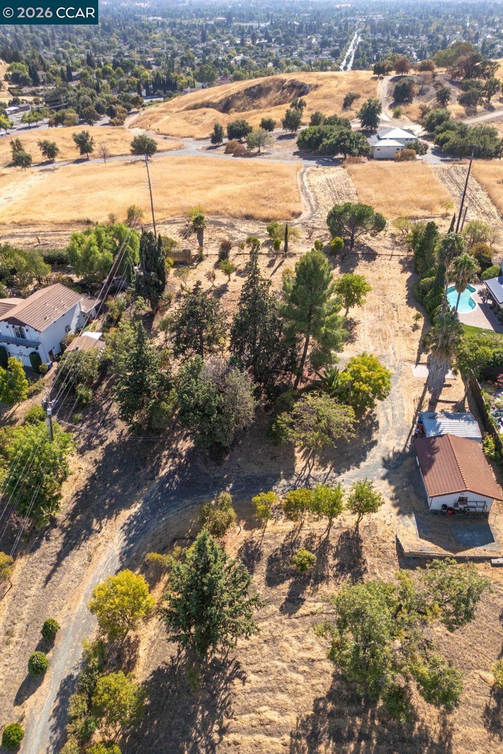 1051 Tilley Cir, Concord CA 94518 — photo 12