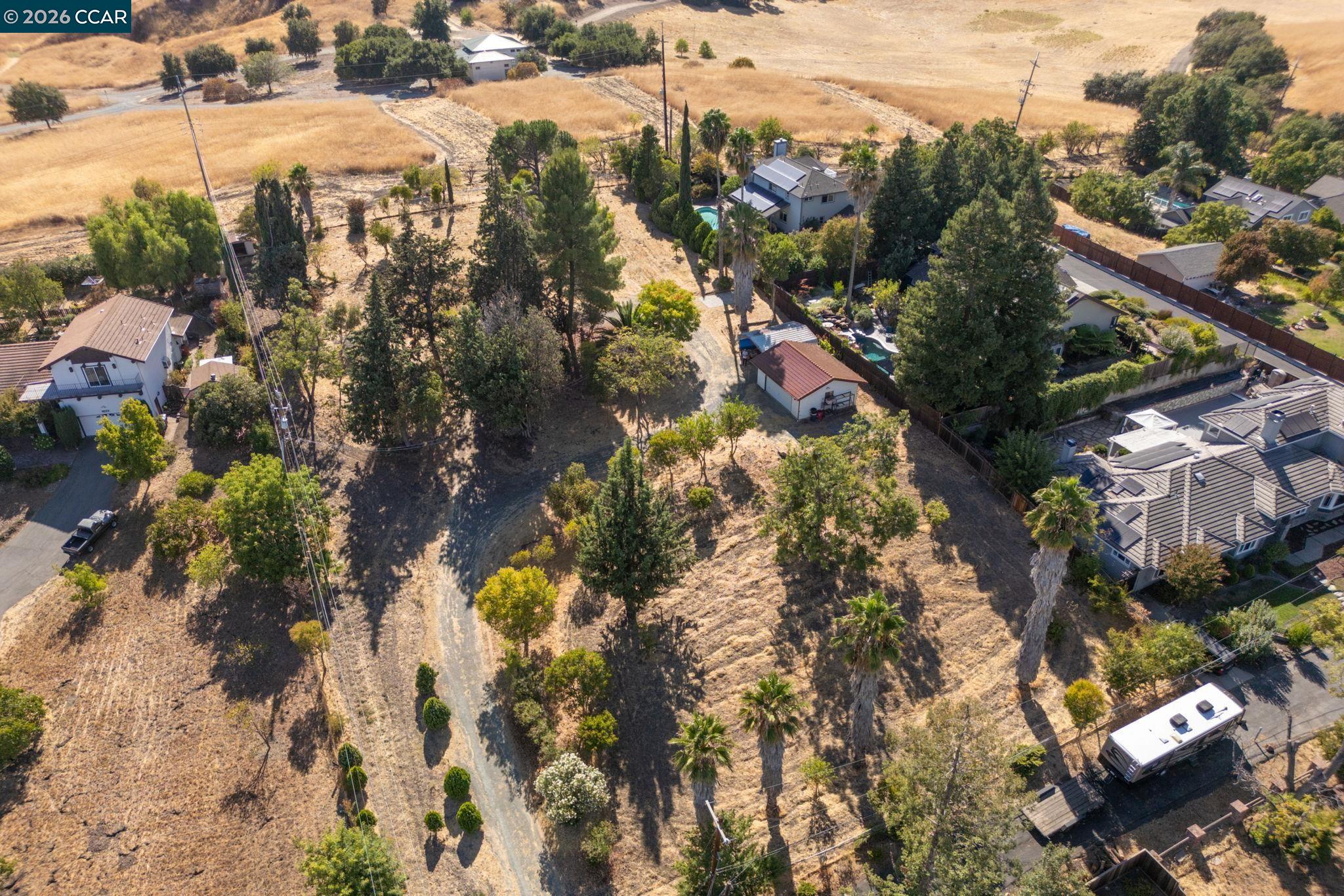 1051 Tilley Cir, Concord CA 94518 — photo 14