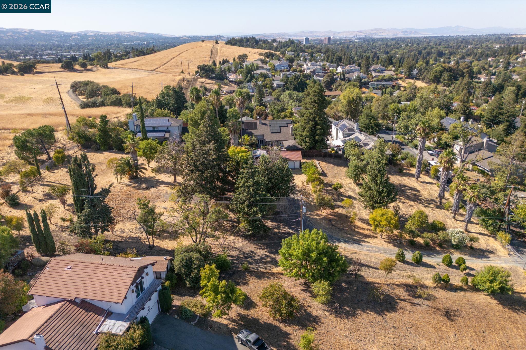 1051 Tilley Cir, Concord CA 94518 — photo 18