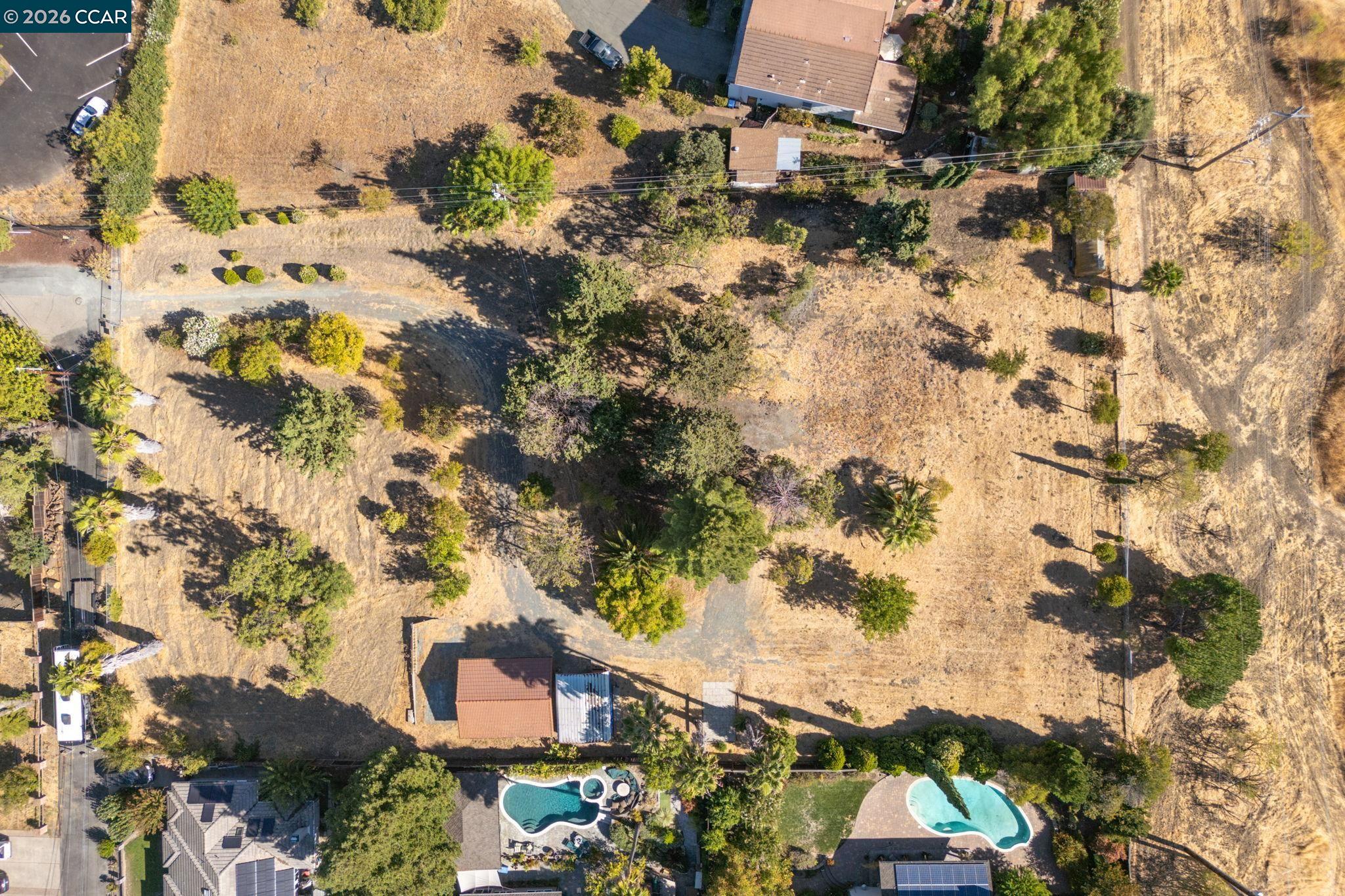 1051 Tilley Cir, Concord CA 94518 — photo 10