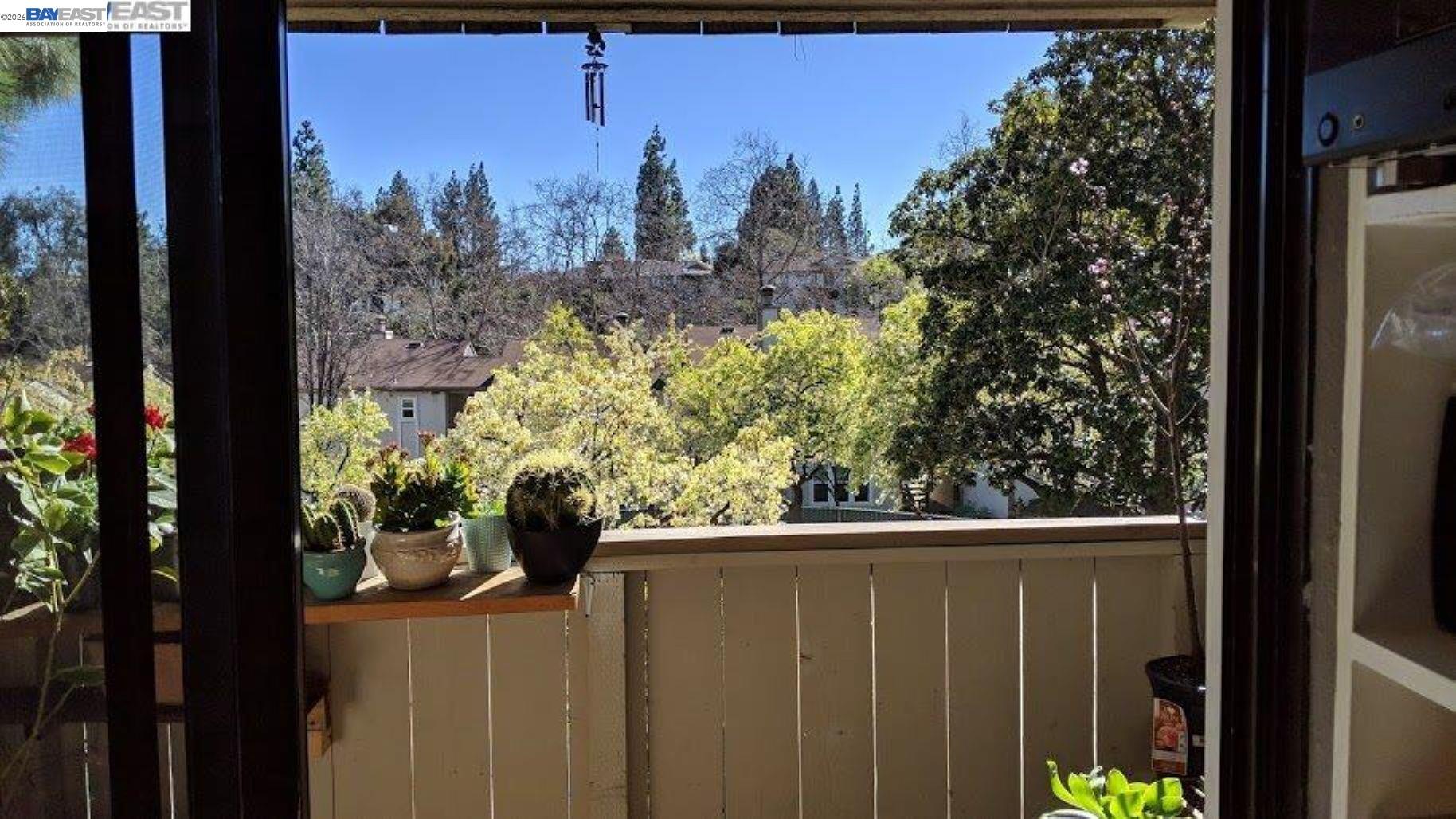 Photo #4: 41132207 Listing: Photo #4